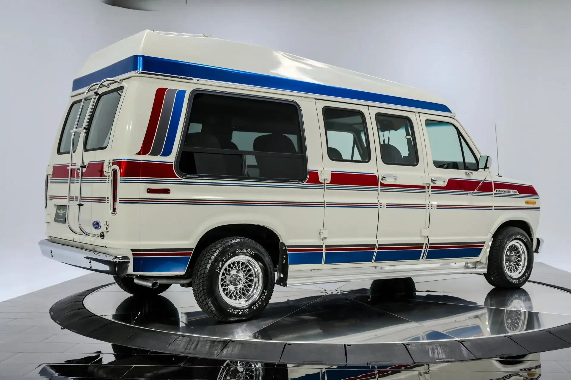 1990 Ford E-150 Econoline