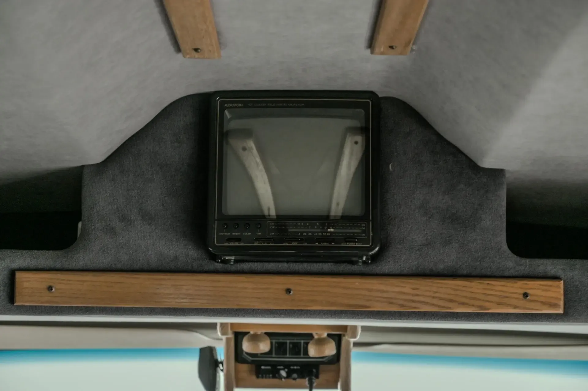 1990 Ford E-150 Econoline