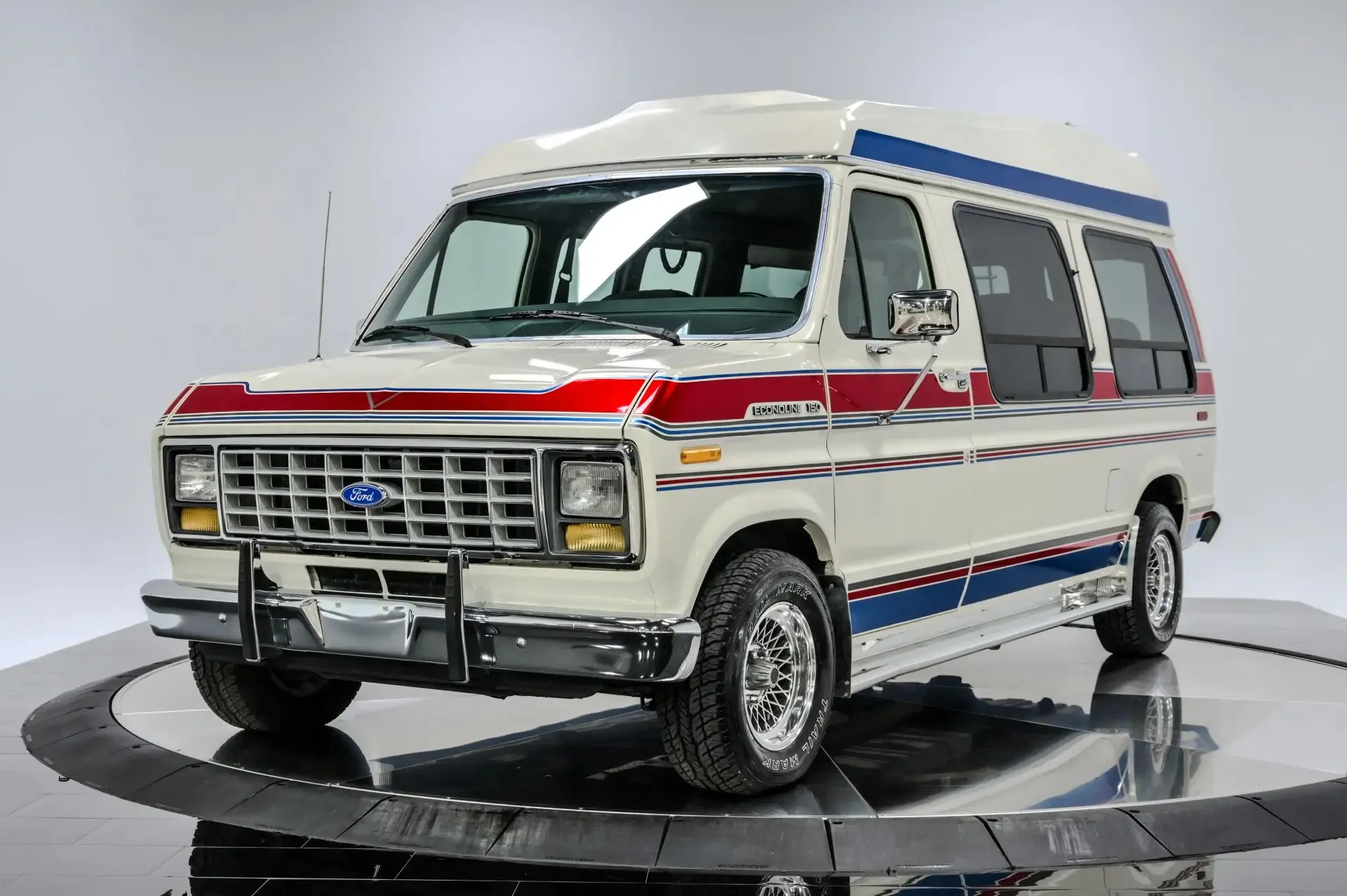 1990 Ford E-150 Econoline