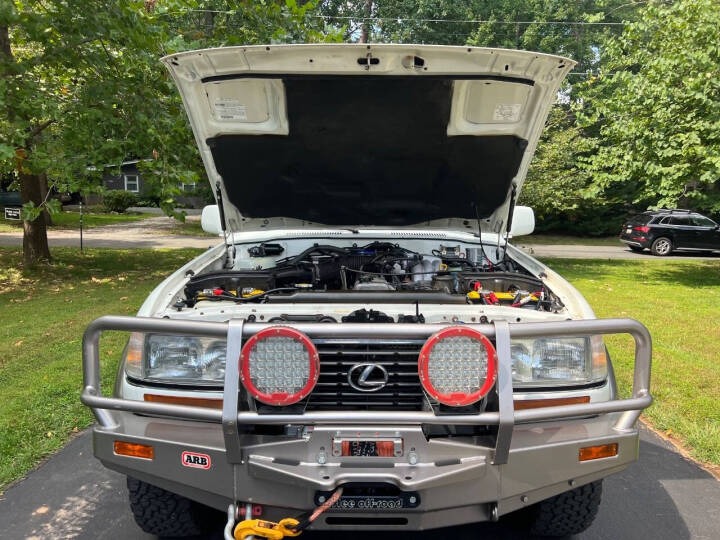 1997 Lexus LX 450
