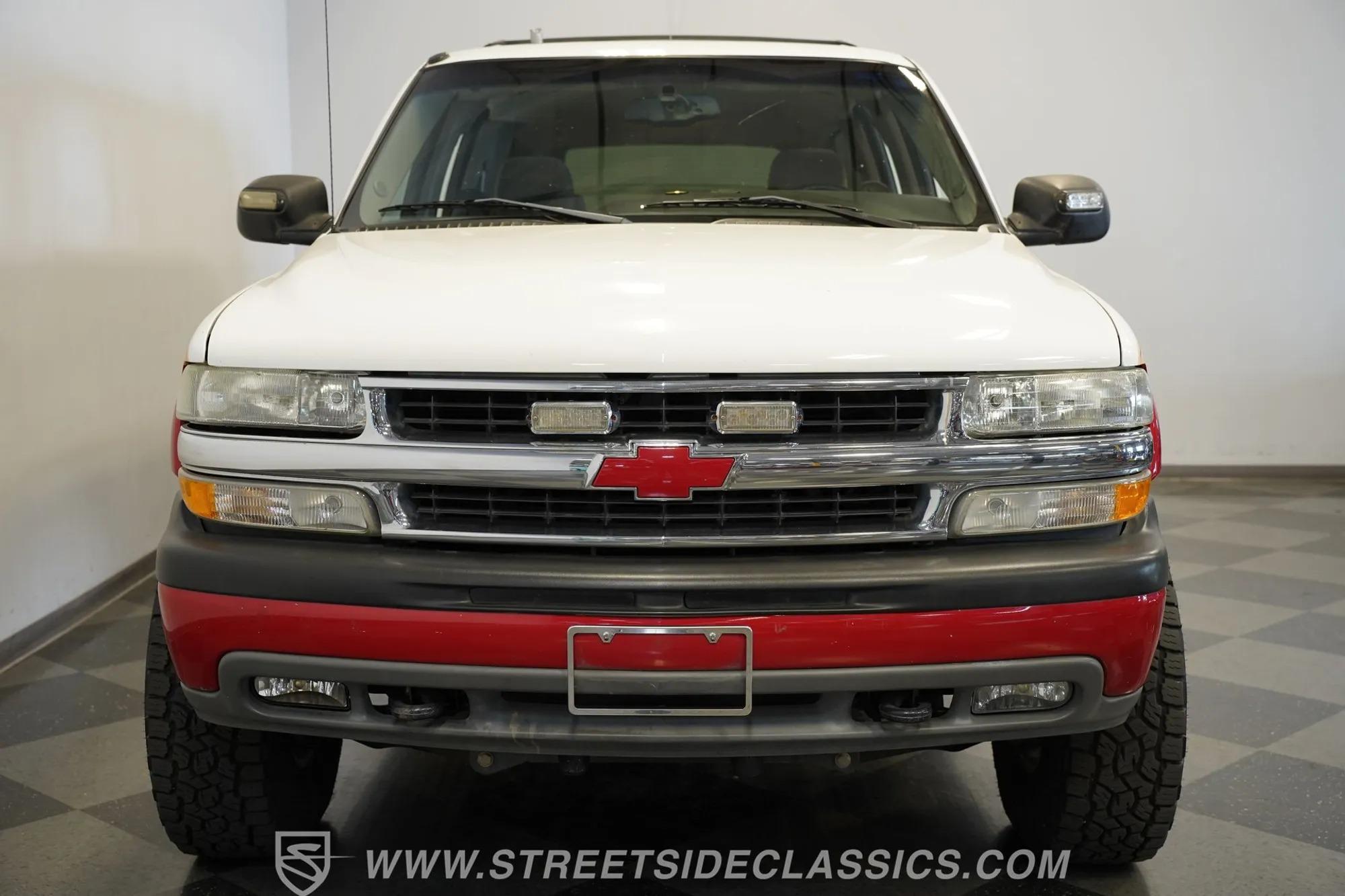 2004 Chevrolet Suburban