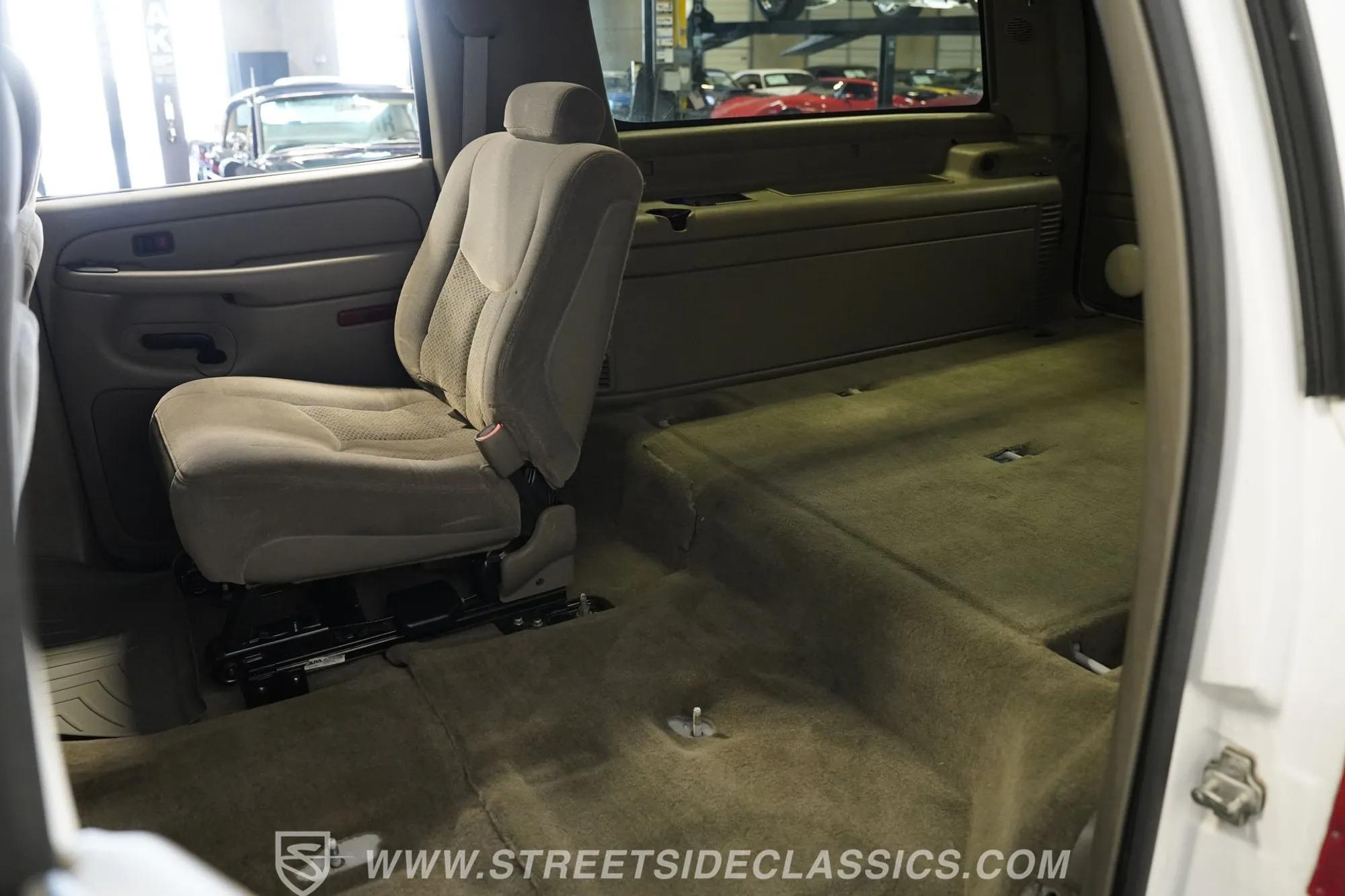 2004 Chevrolet Suburban