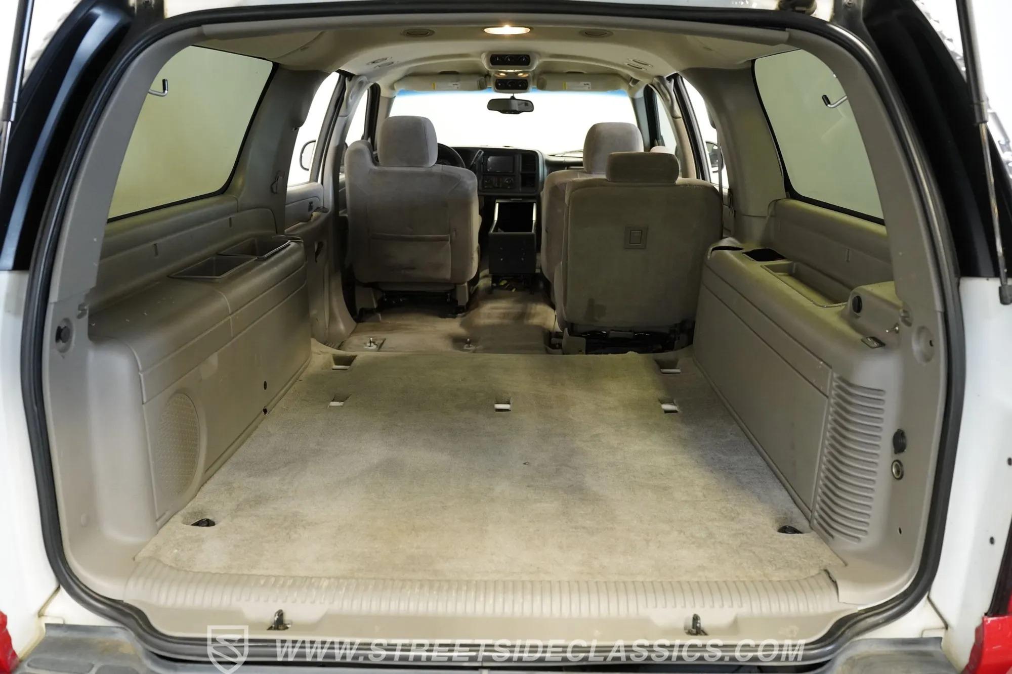 2004 Chevrolet Suburban