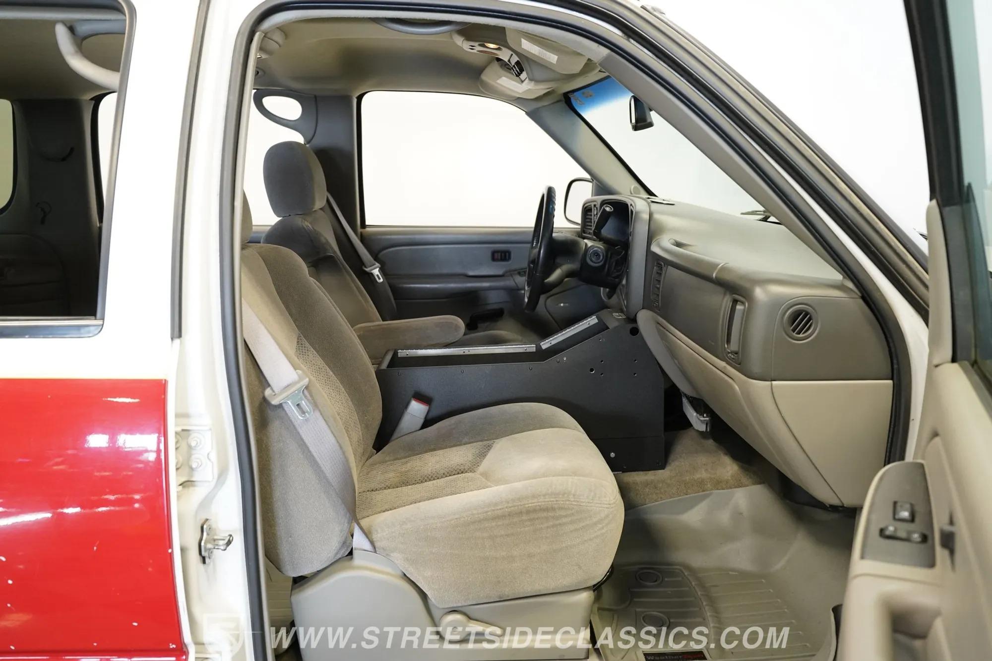 2004 Chevrolet Suburban