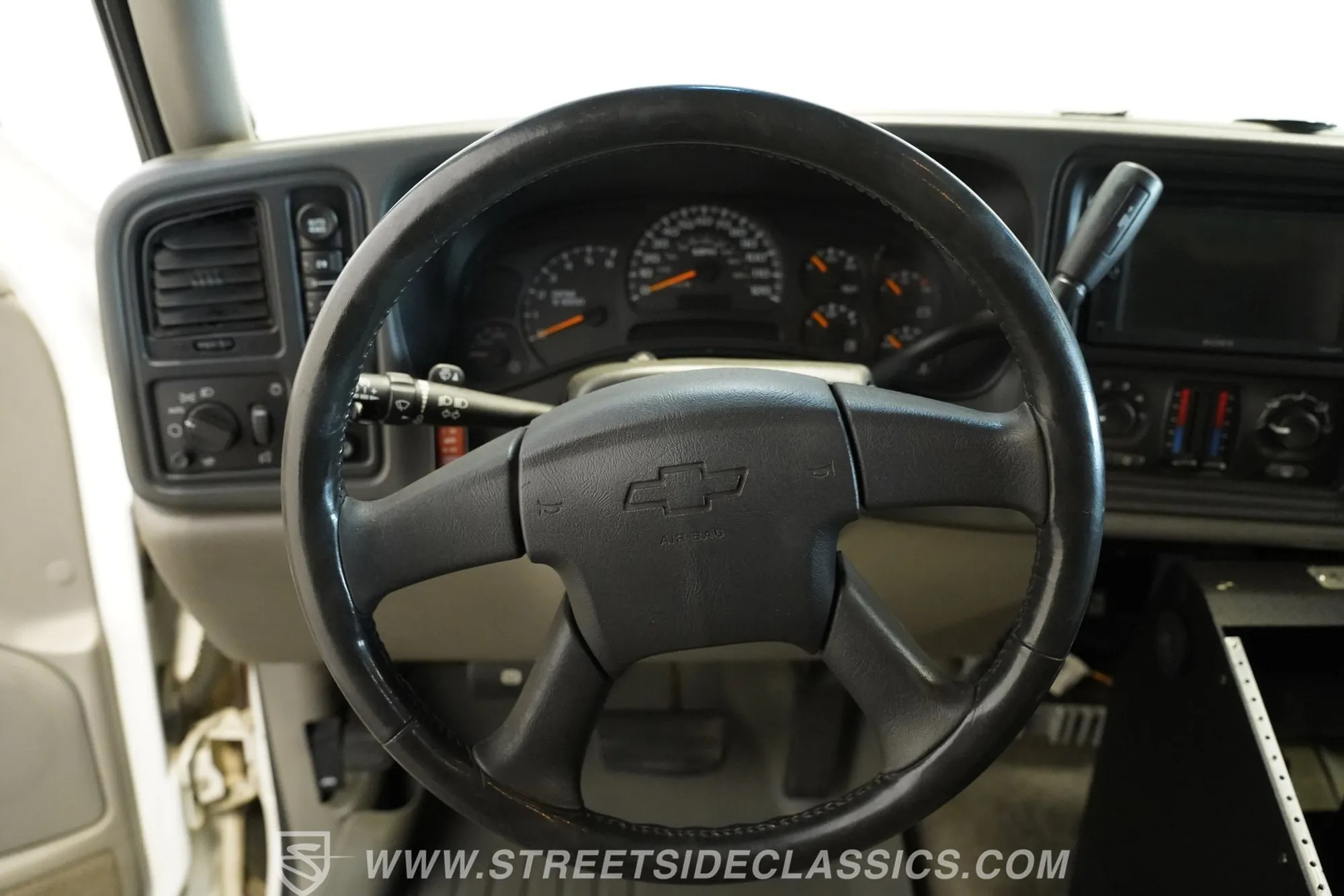 2004 Chevrolet Suburban
