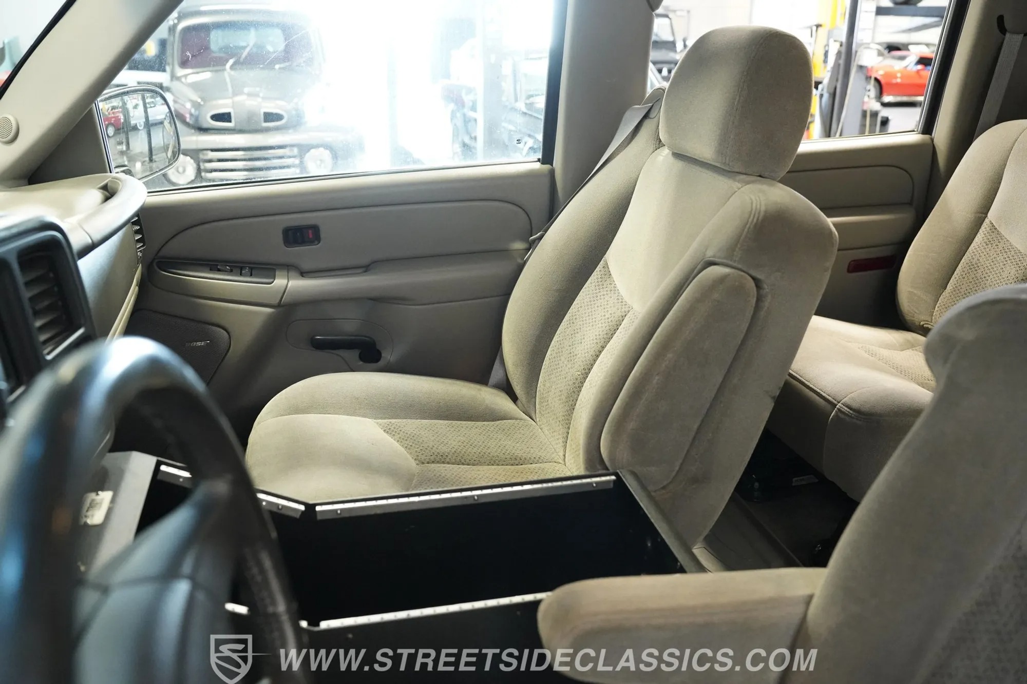 2004 Chevrolet Suburban
