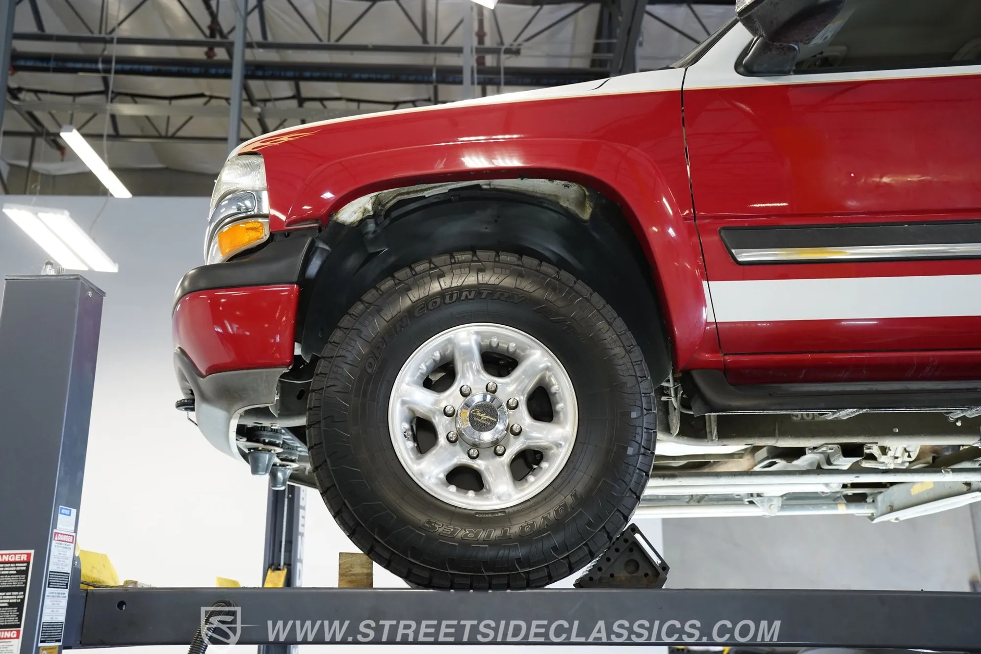2004 Chevrolet Suburban