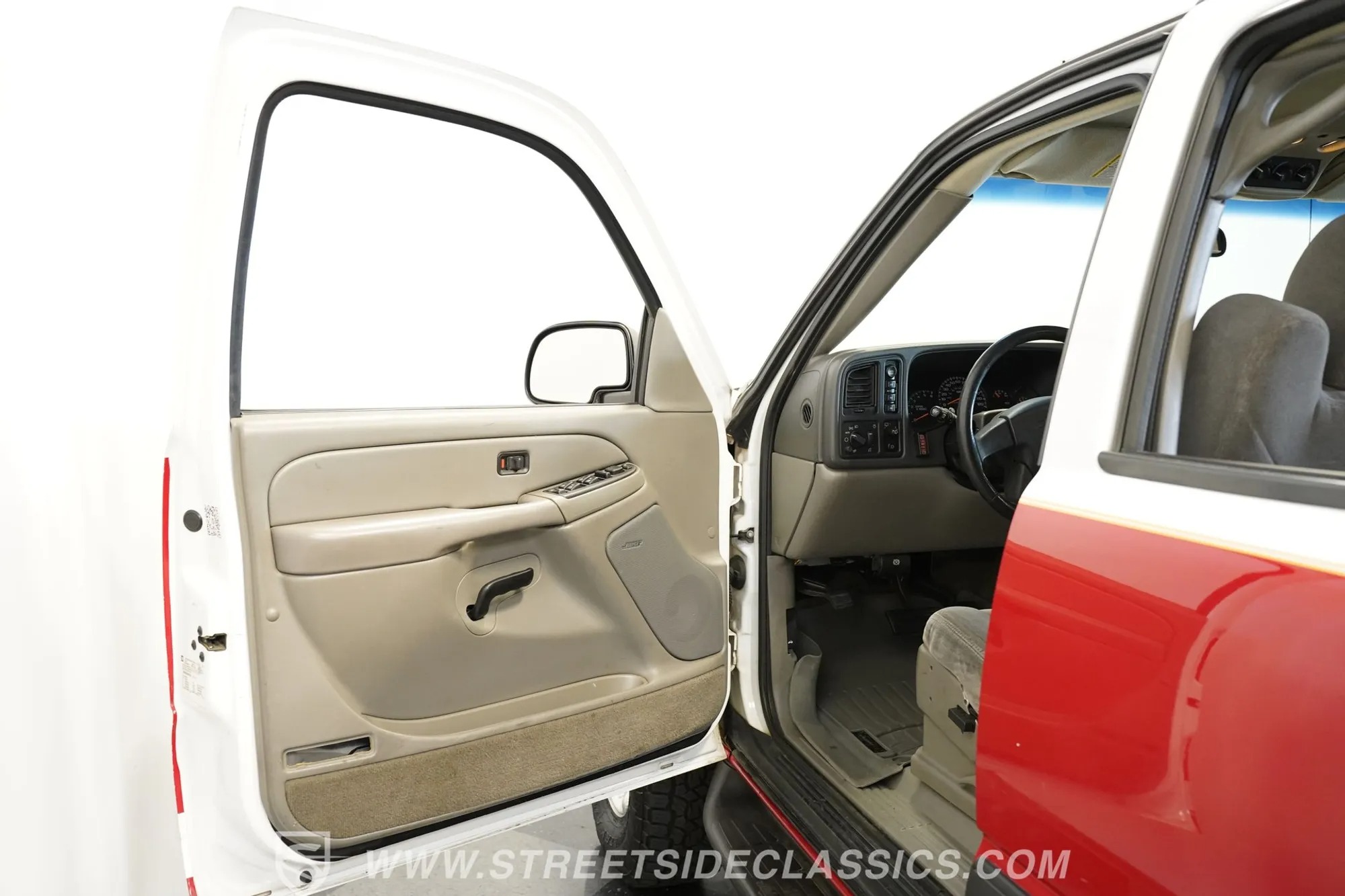 2004 Chevrolet Suburban