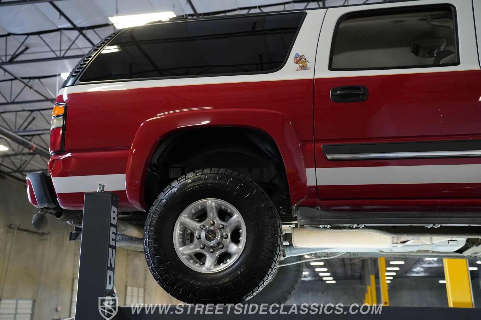 2004 Chevrolet Suburban