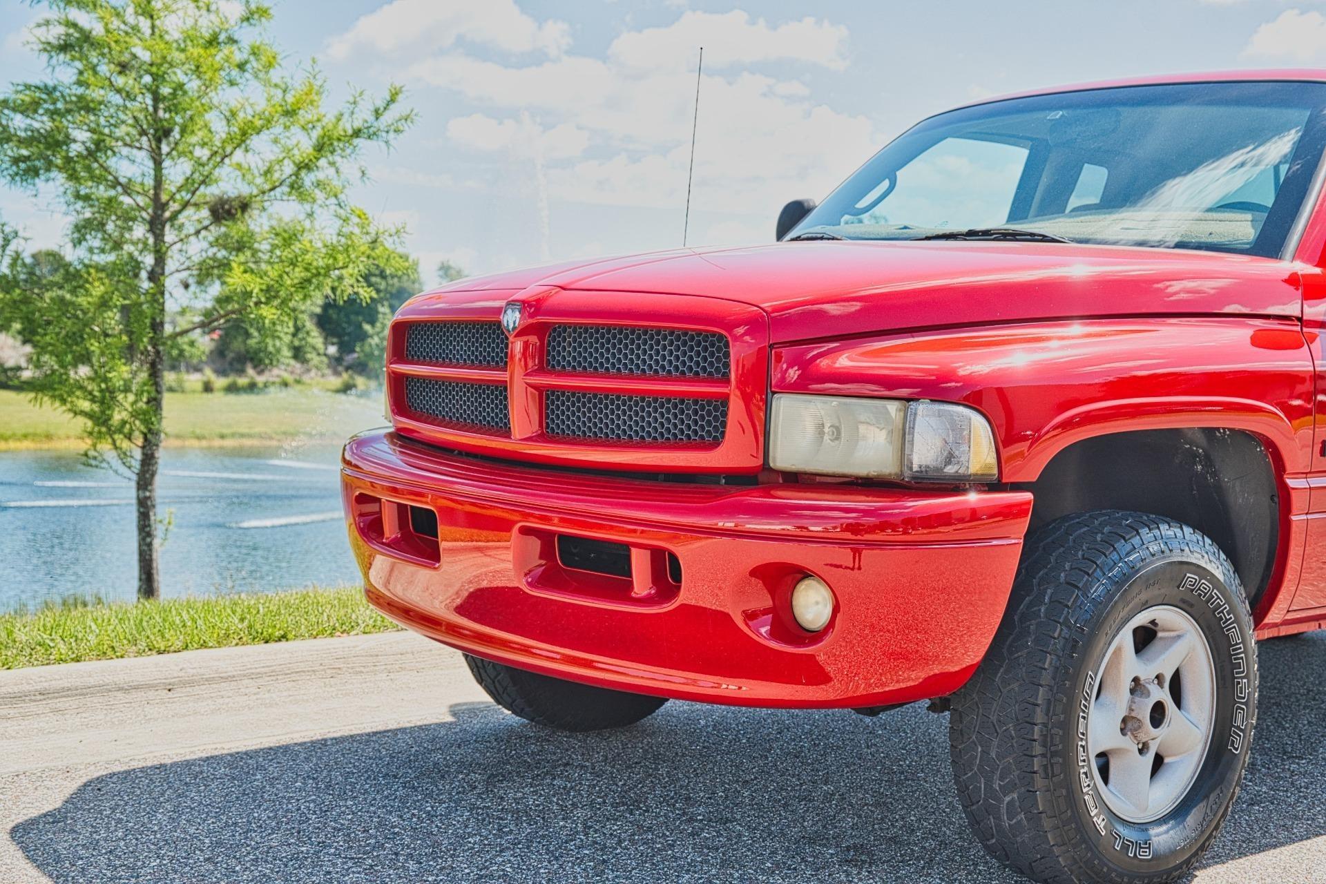 2001 Dodge RAM 1500 ST