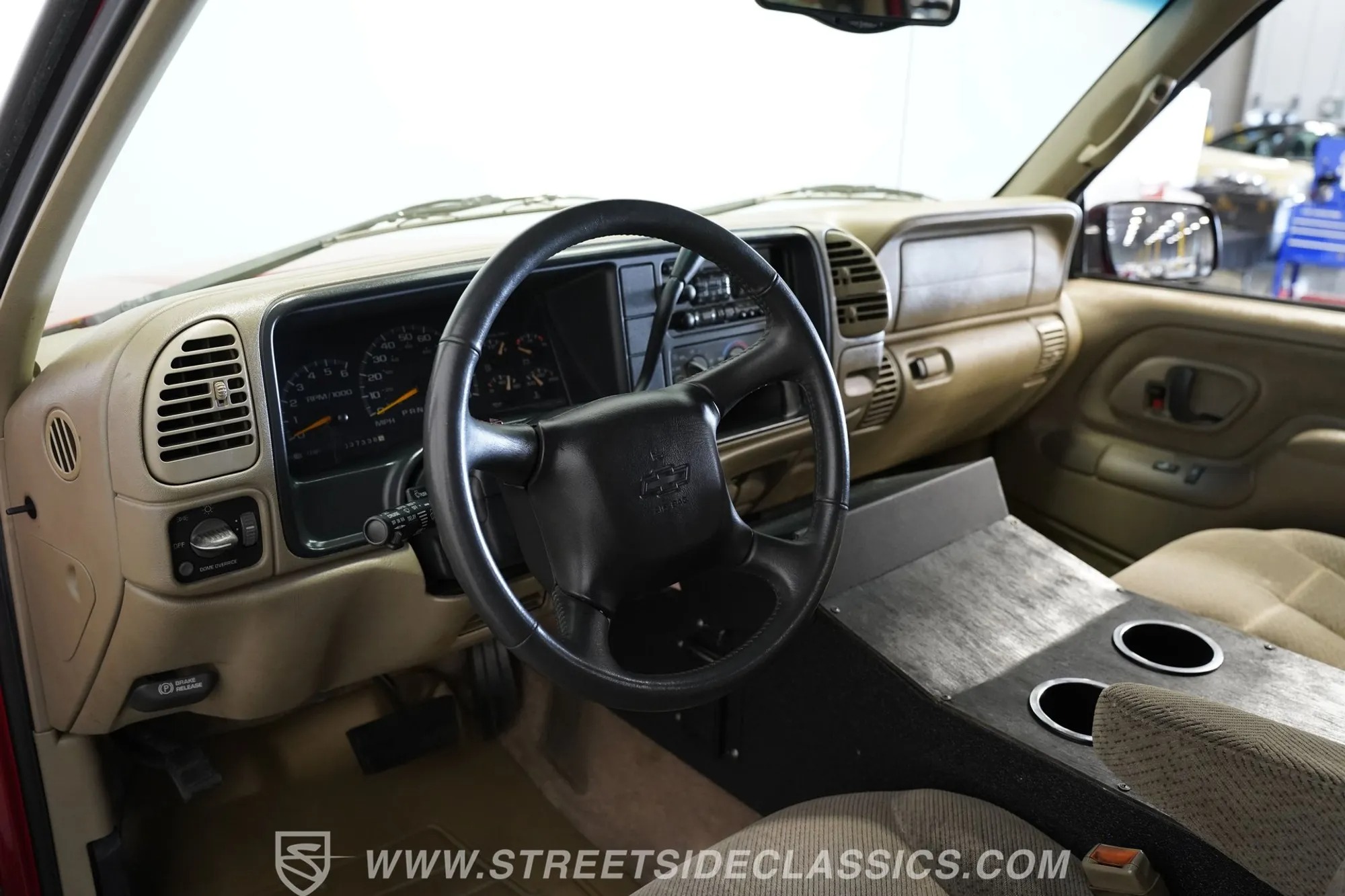 37k-Mile 1999 Chevrolet Suburban 2500