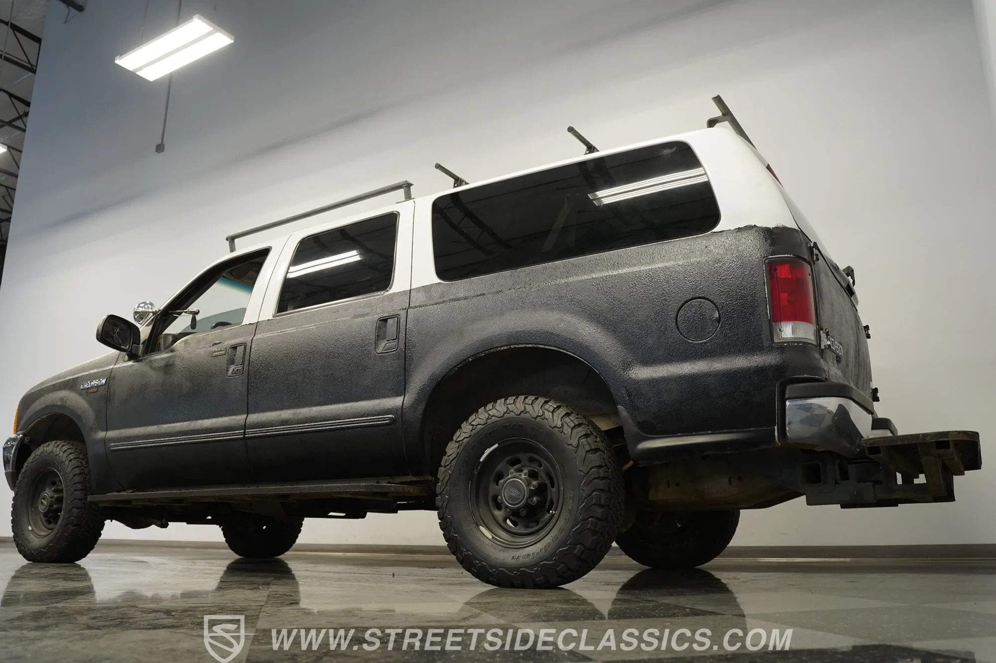 2000 Ford Excursion XLT