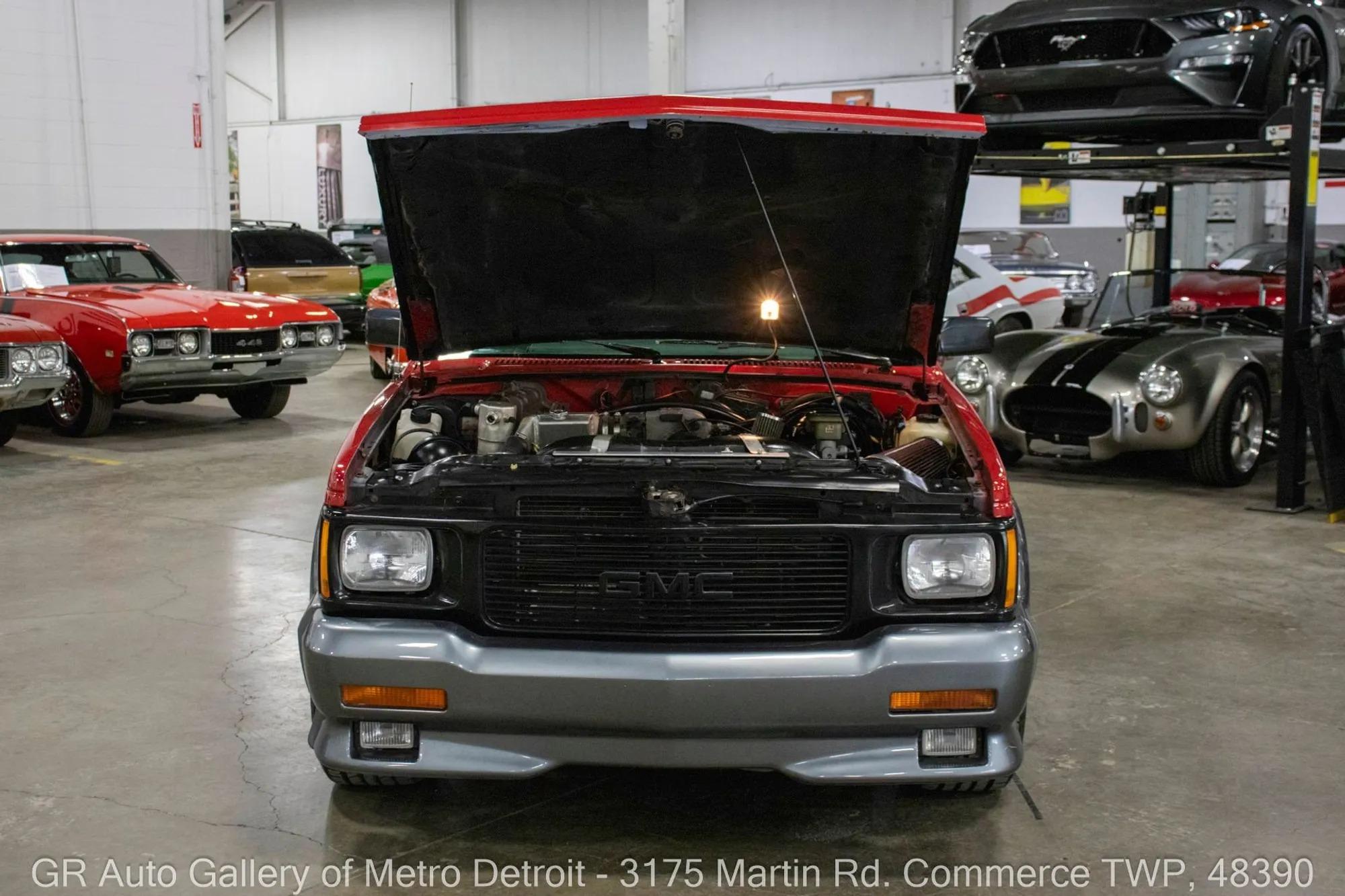 1992 GMC Typhoon
