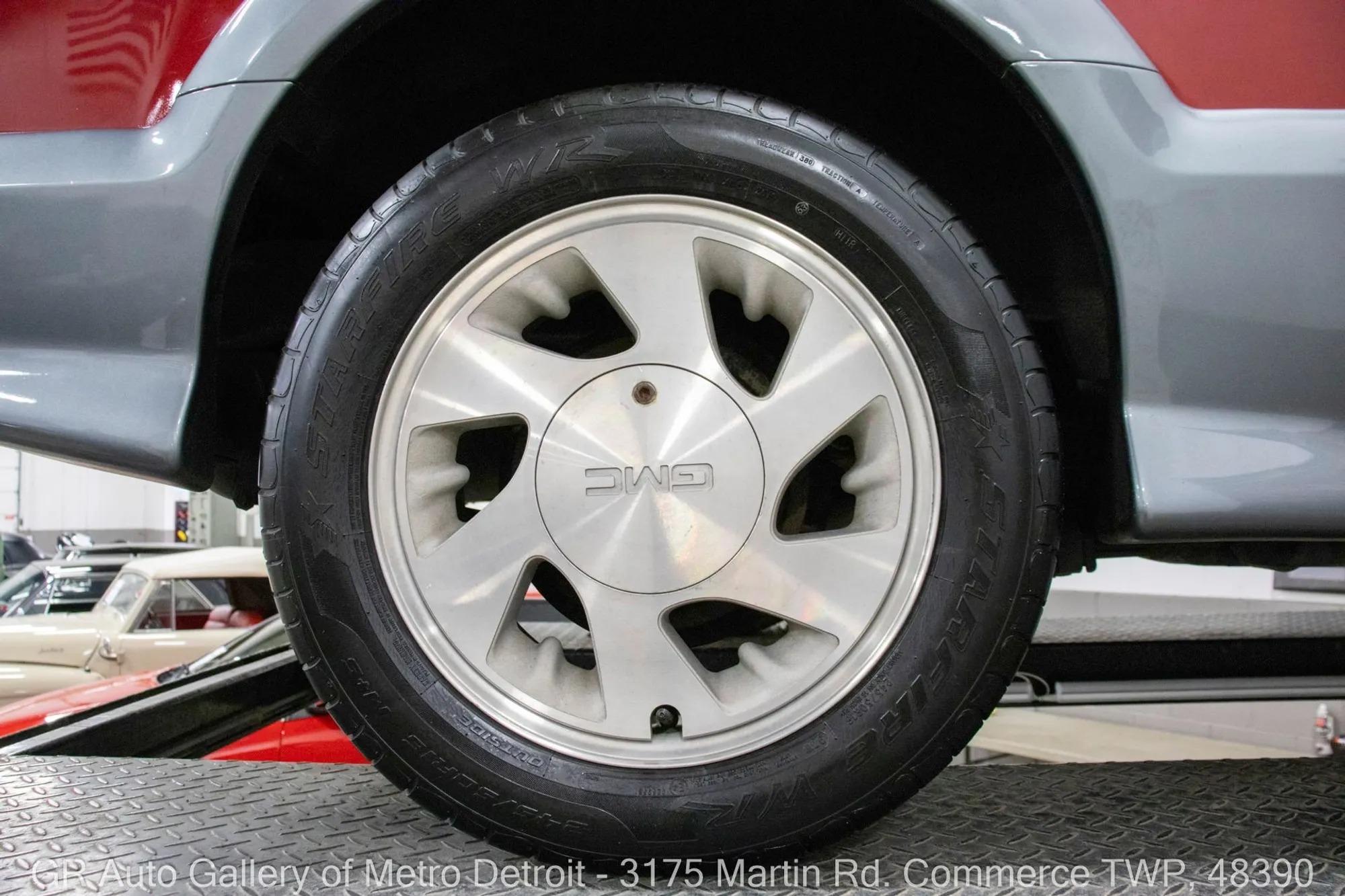 1992 GMC Typhoon