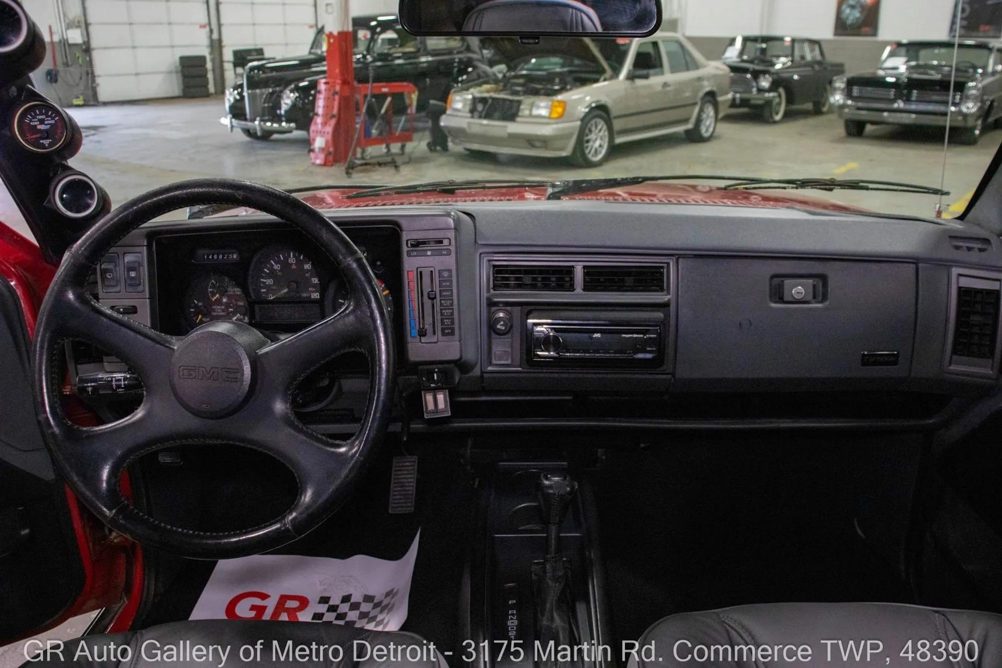 1992 GMC Typhoon