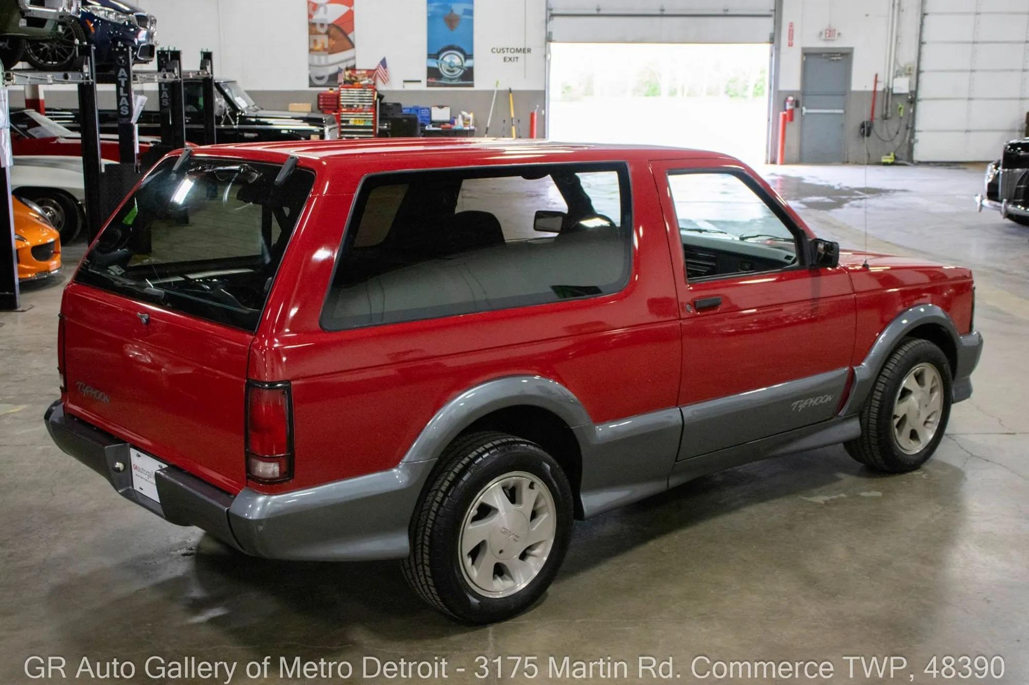 1992 GMC Typhoon