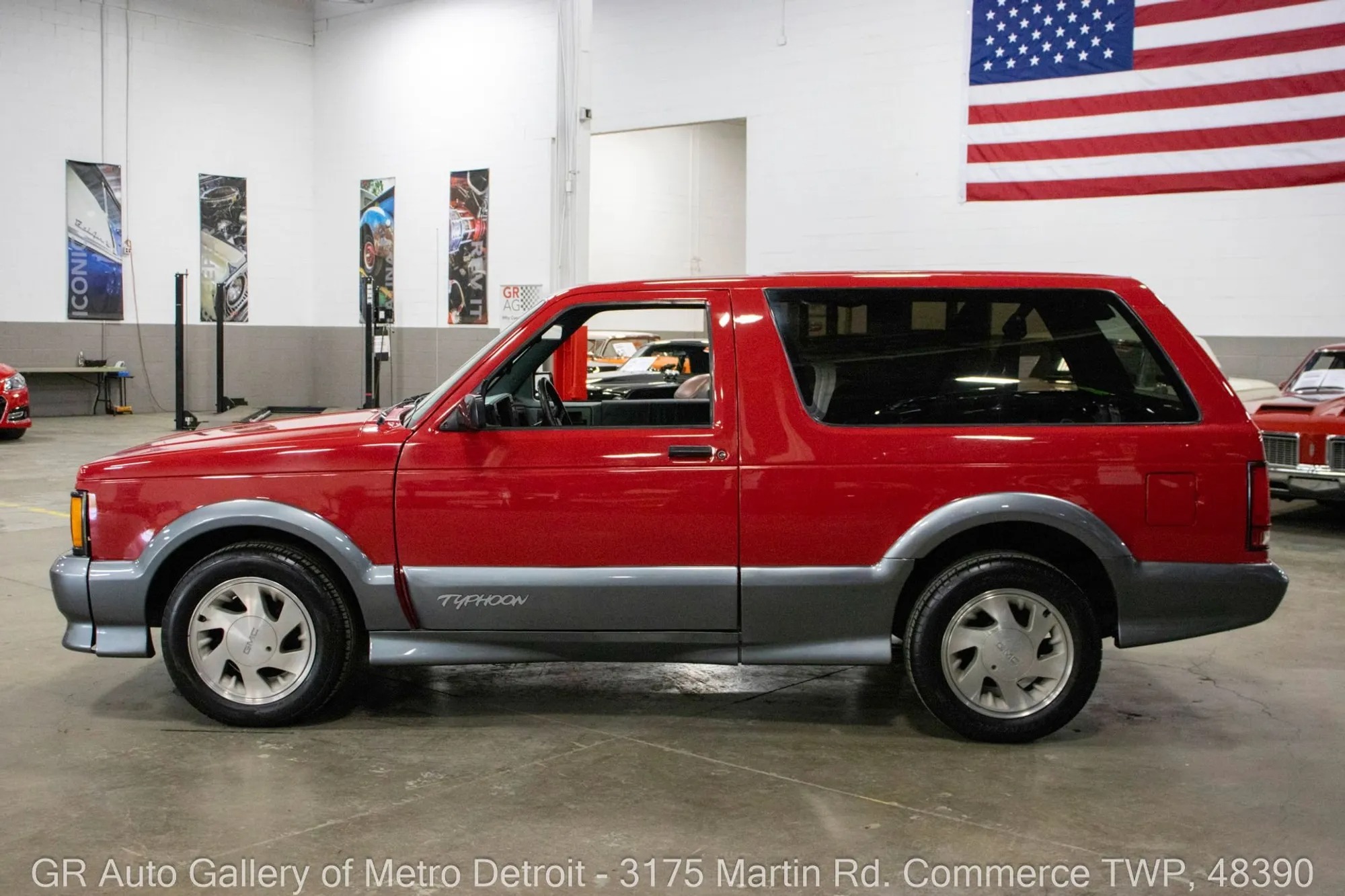 1992 GMC Typhoon - 3