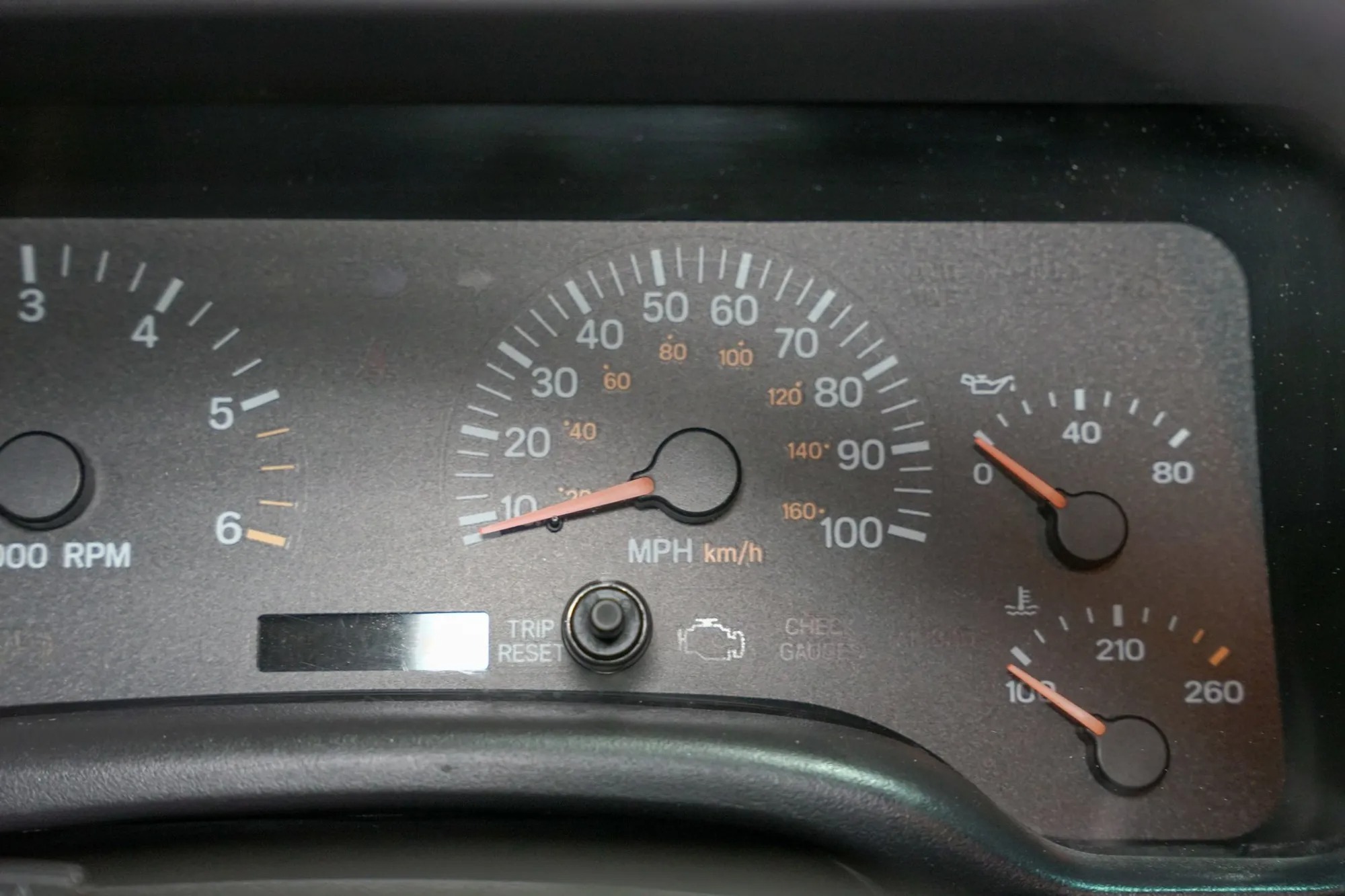 2000 Jeep Cherokee Sport