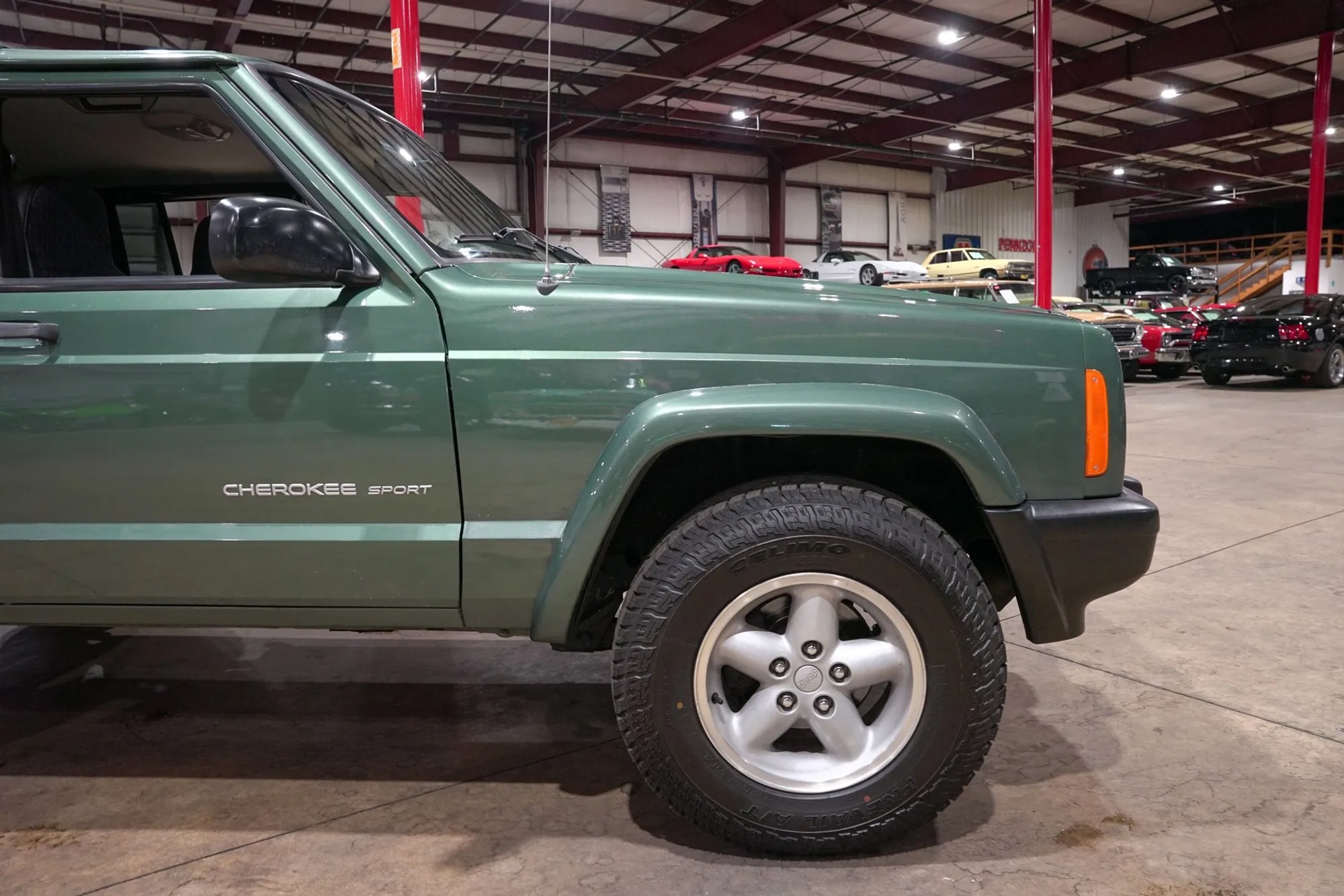 2000 Jeep Cherokee Sport