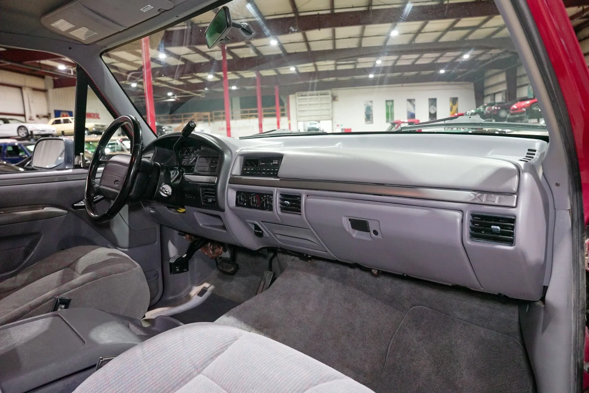 1995 Ford Bronco XLT