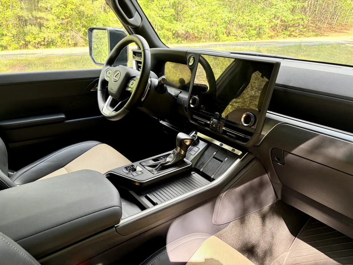 2025 Lexus GX 550