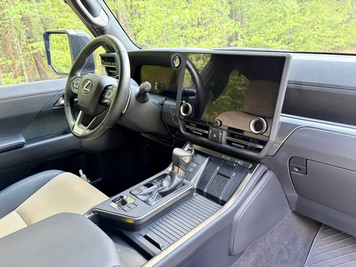 2025 Lexus GX 550
