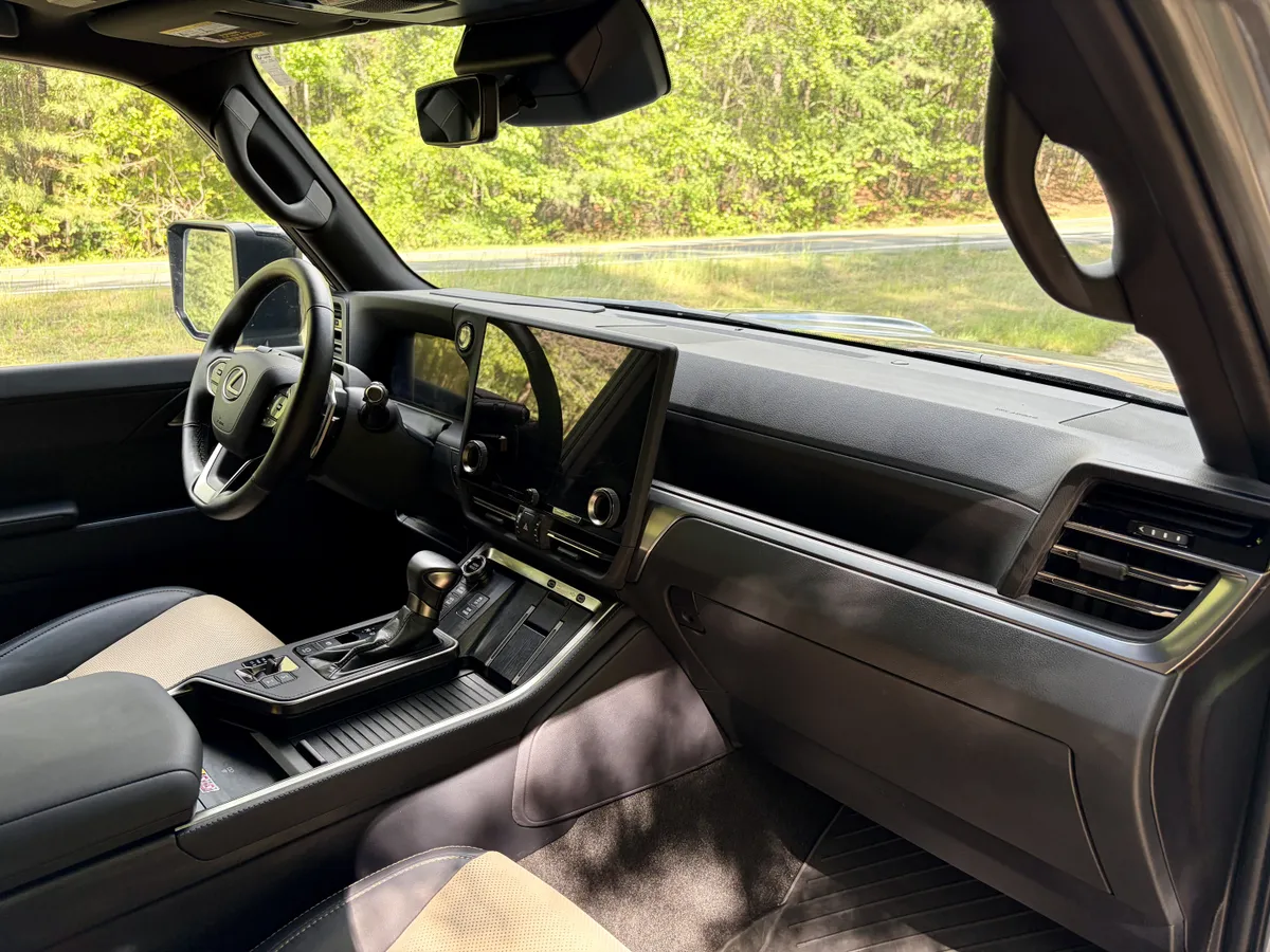 2025 Lexus GX 550