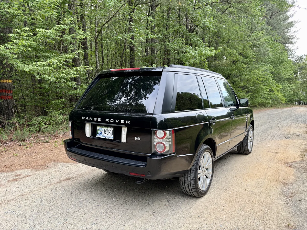 2011 Land Rover Range Rover HSE Luxury