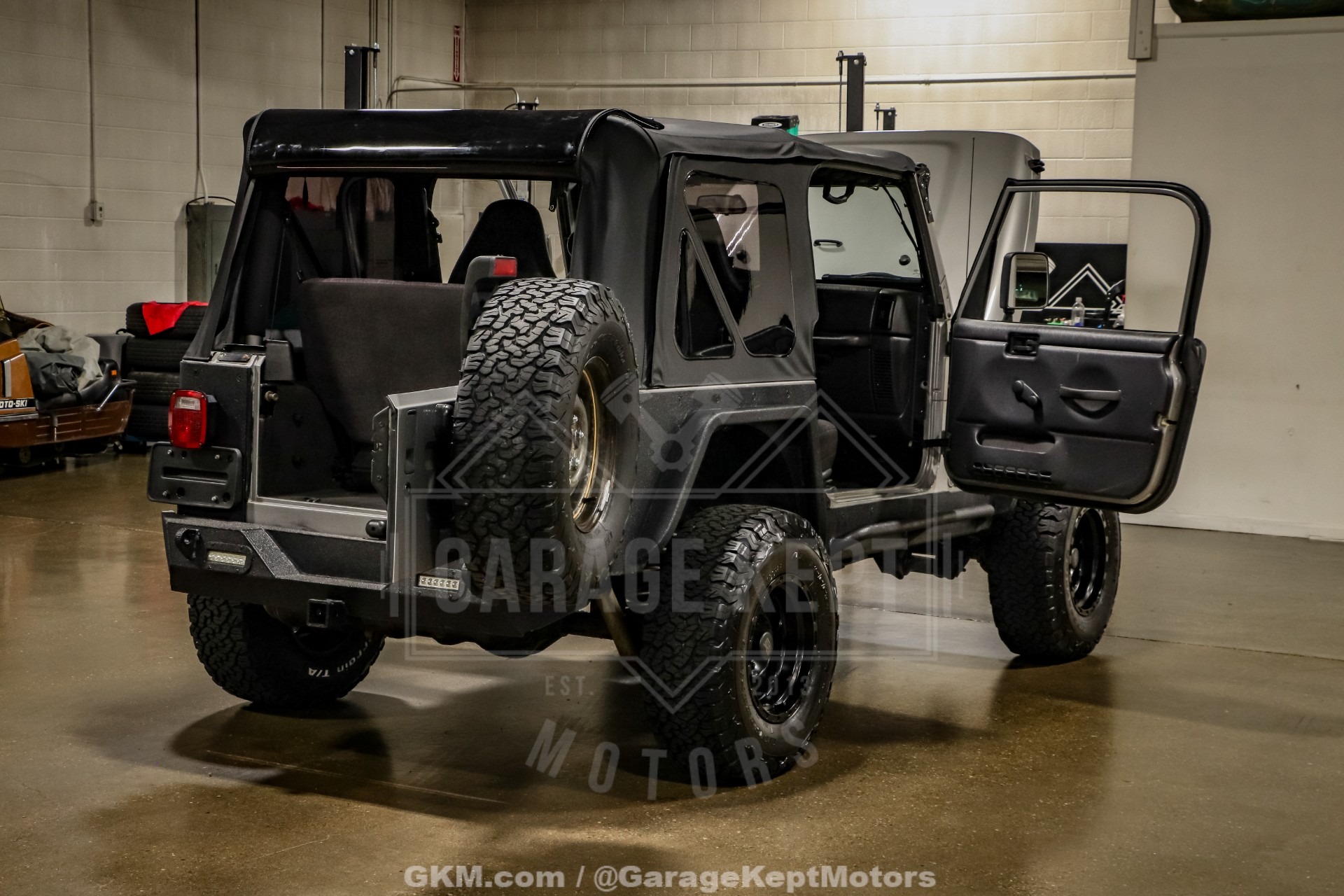 LS-Powered 2002 Jeep Wrangler SE