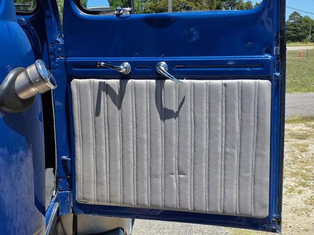 1950 Ford F-1 Pickup