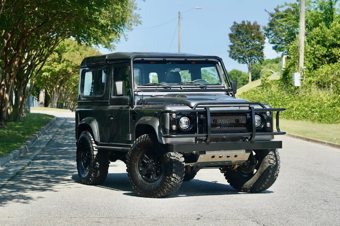  Land Rover Defender 110 / One Ten