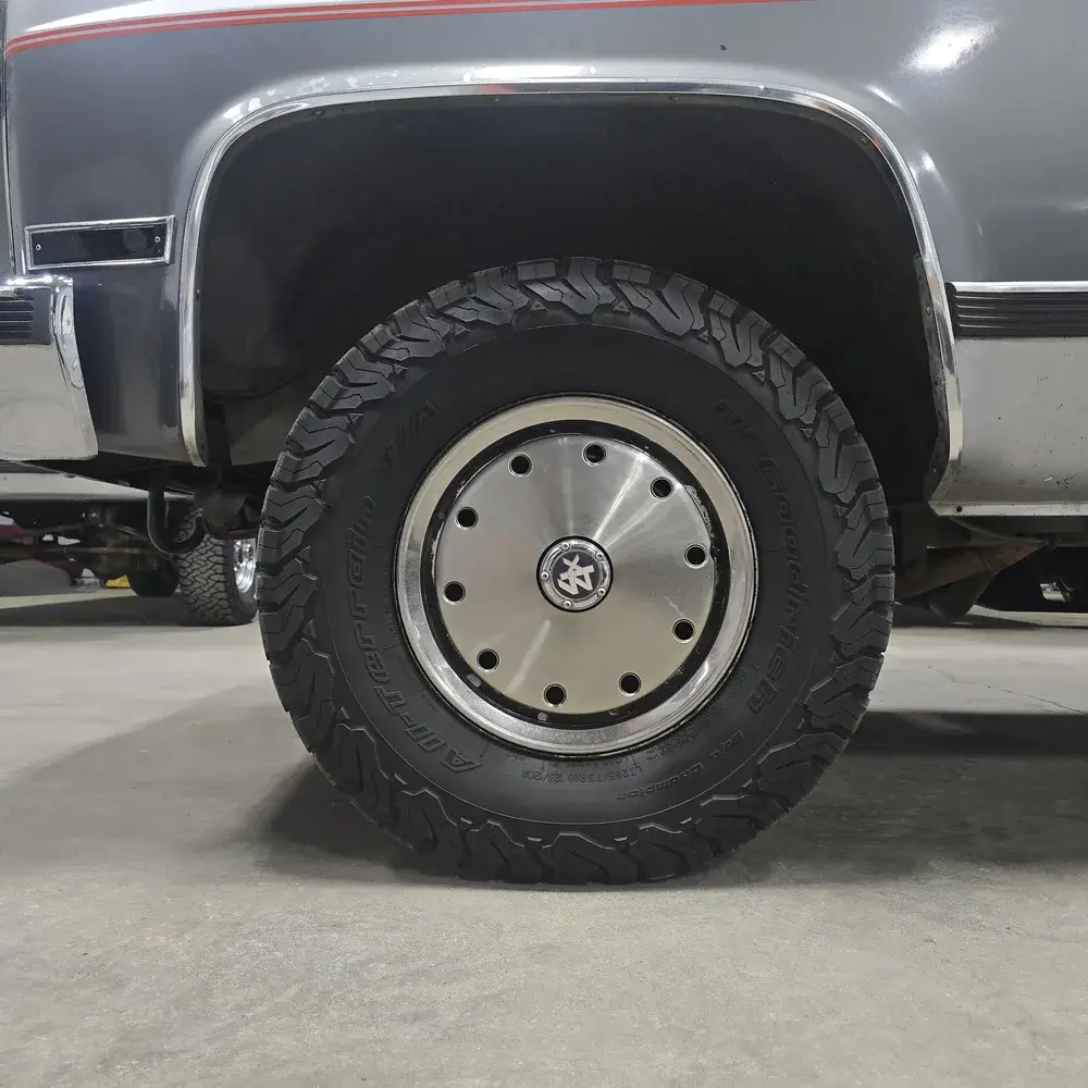 1990 Chevrolet Suburban 2500