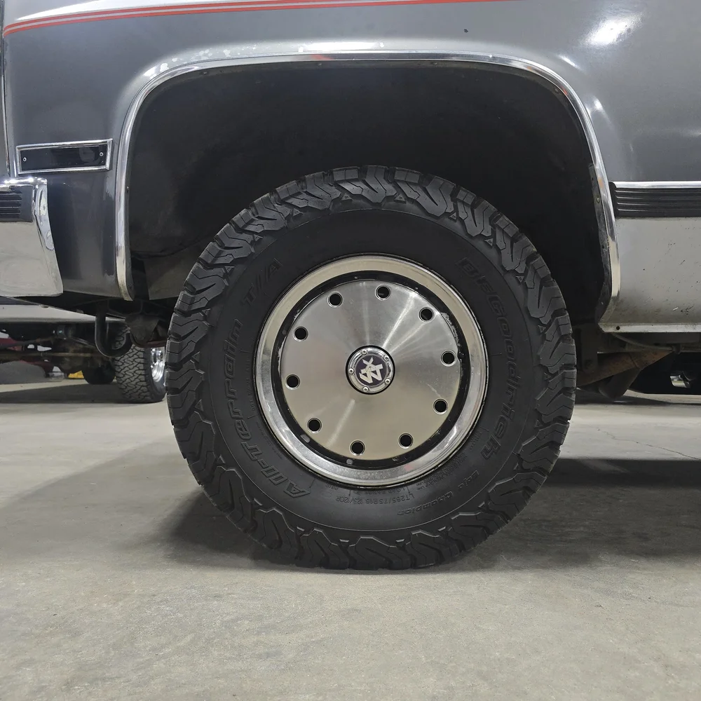 1990 Chevrolet Suburban 2500