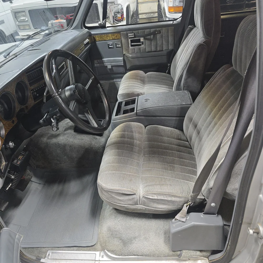 1990 Chevrolet Suburban 2500