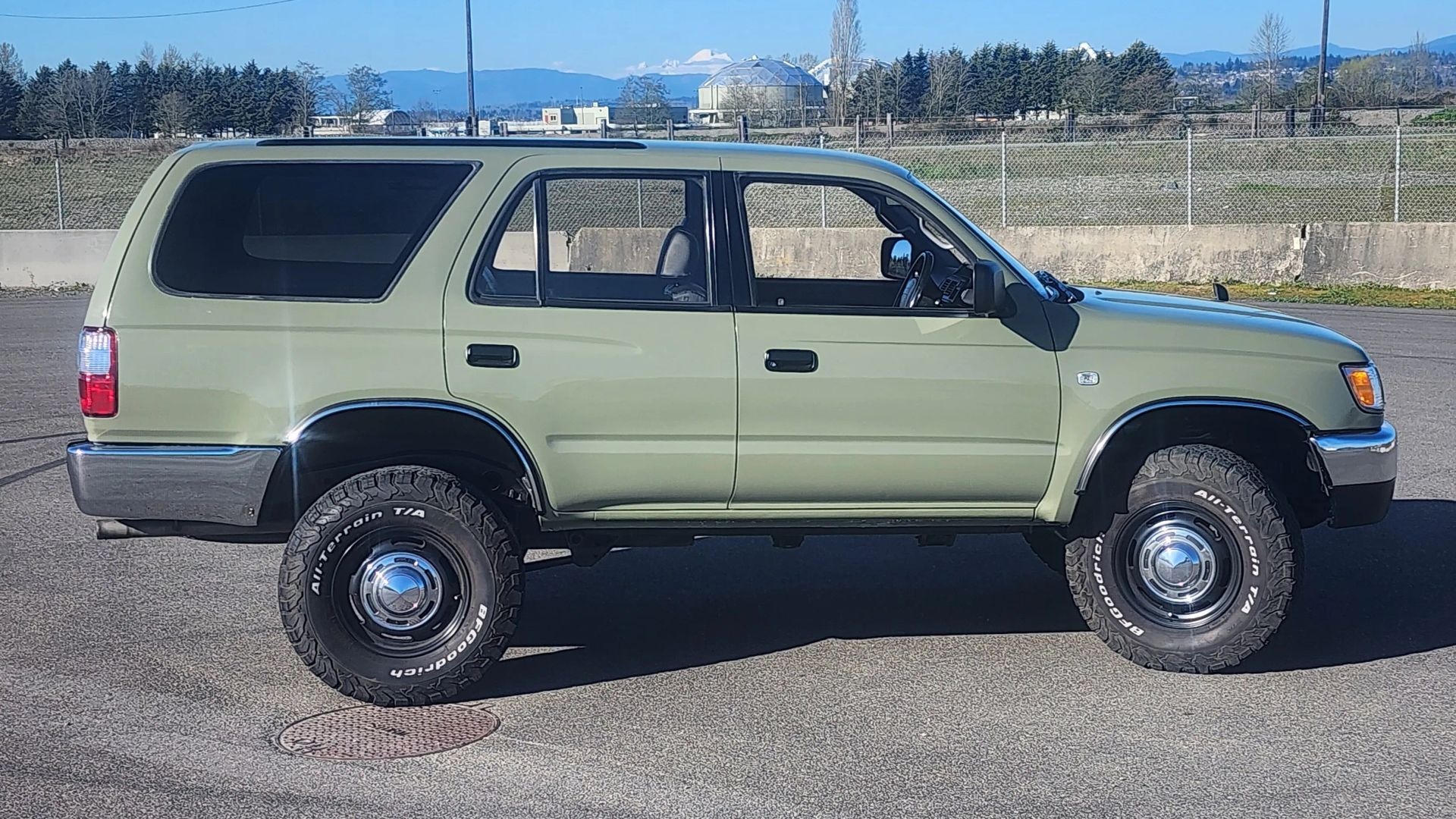 1996 Toyota Hilux Surf SSR-X