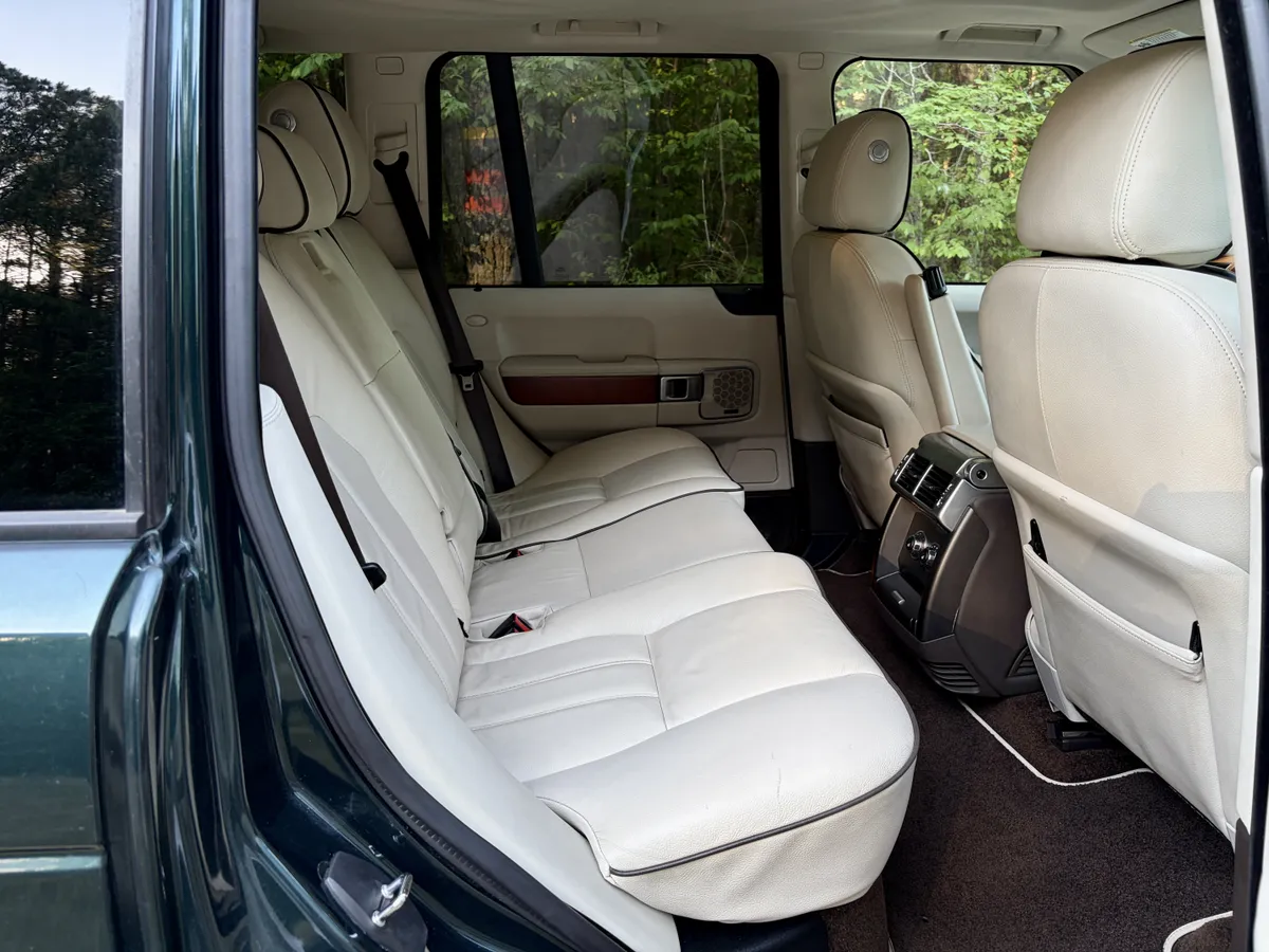 2012 Land Rover Range Rover HSE