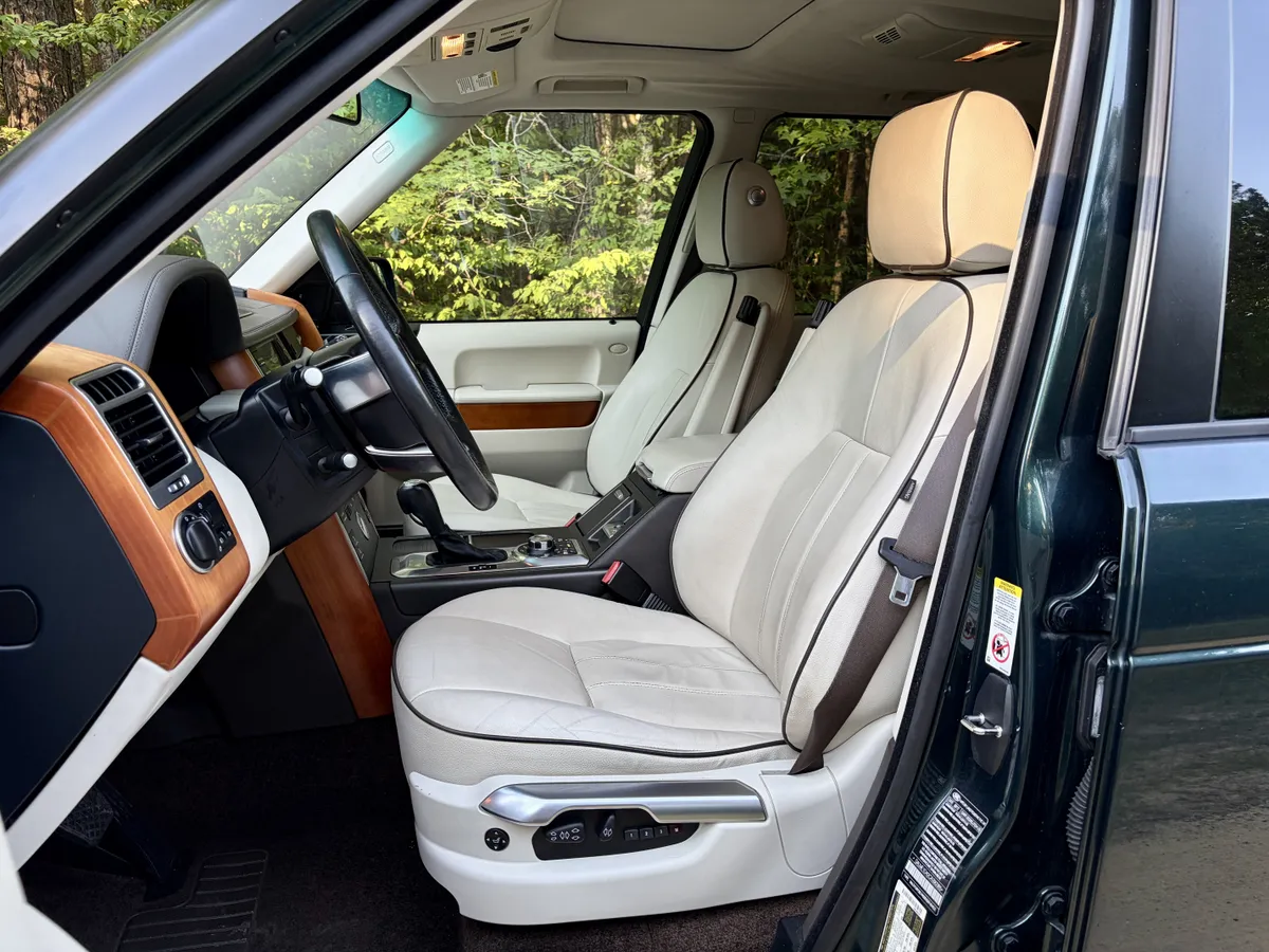 2012 Land Rover Range Rover HSE