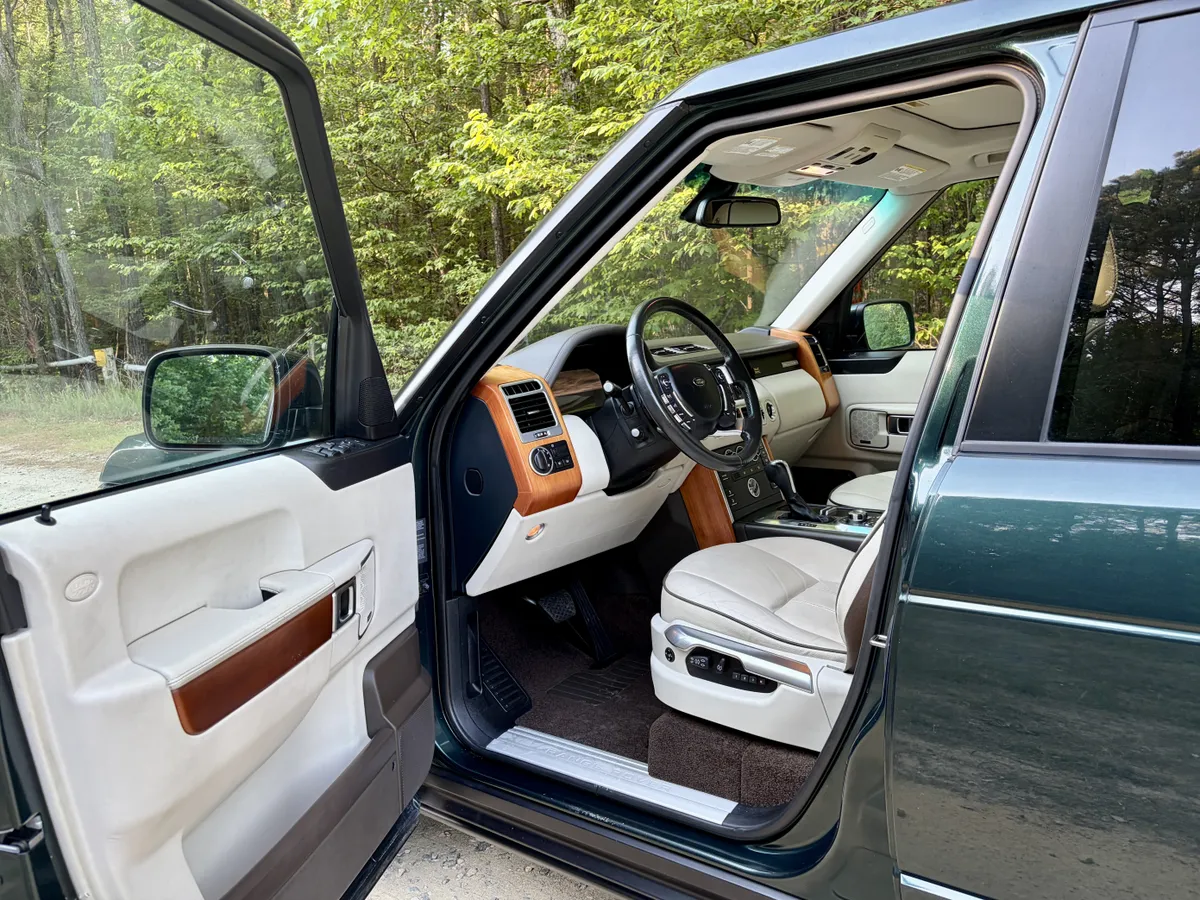 2012 Land Rover Range Rover HSE