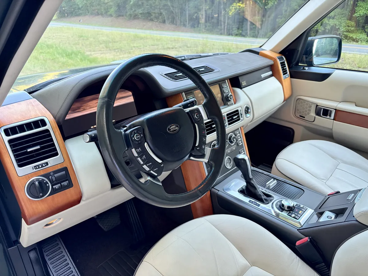 2012 Land Rover Range Rover HSE