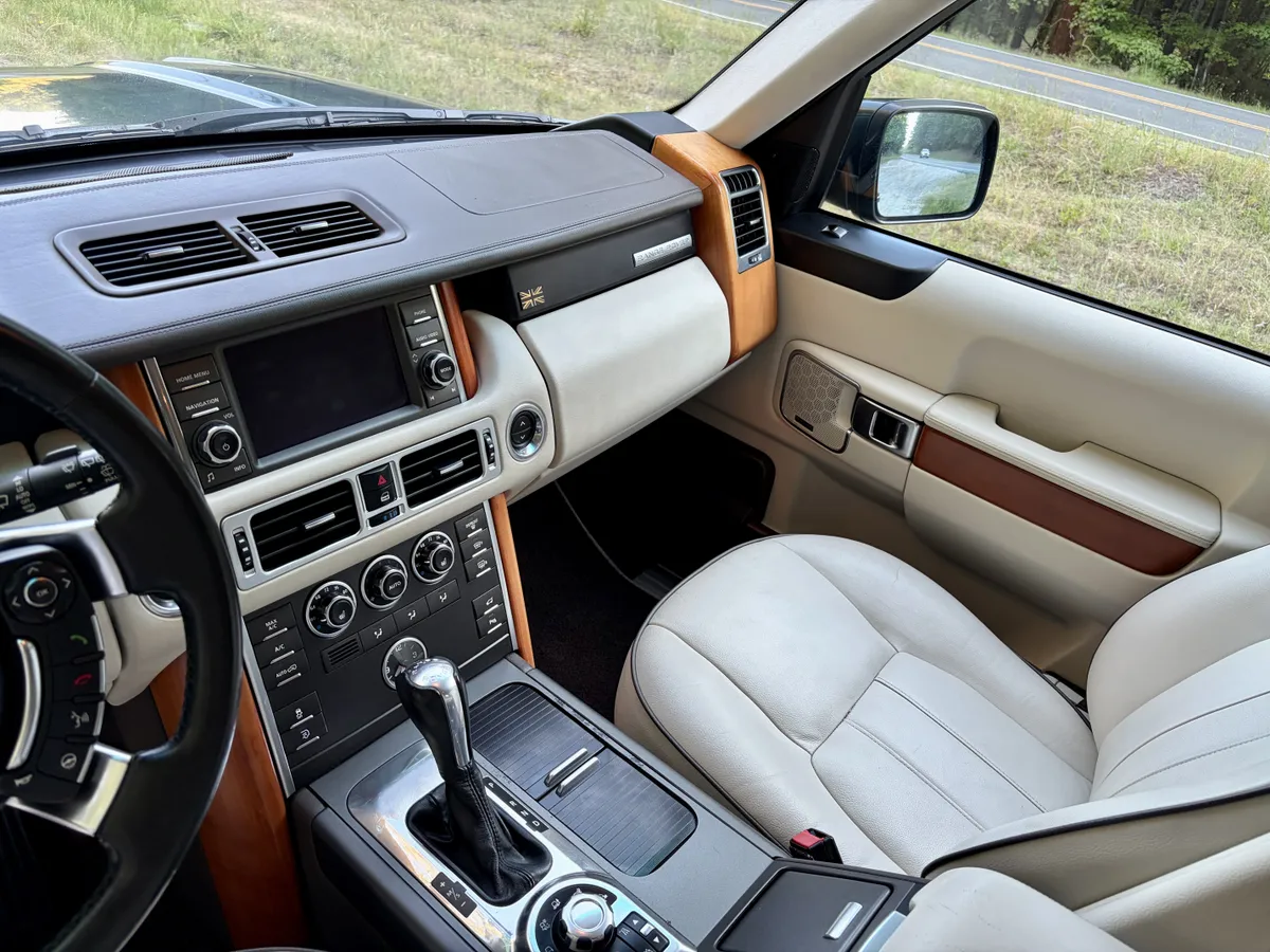 2012 Land Rover Range Rover HSE