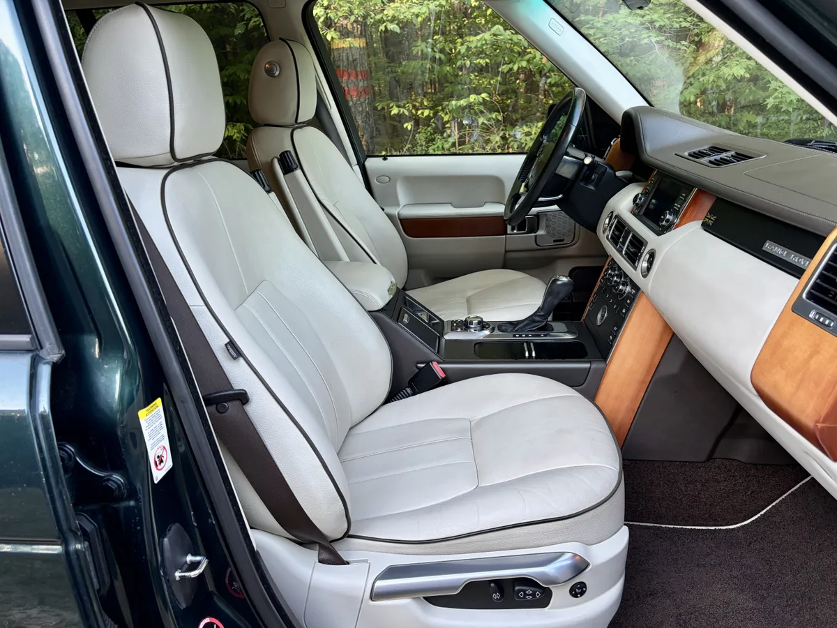 2012 Land Rover Range Rover HSE