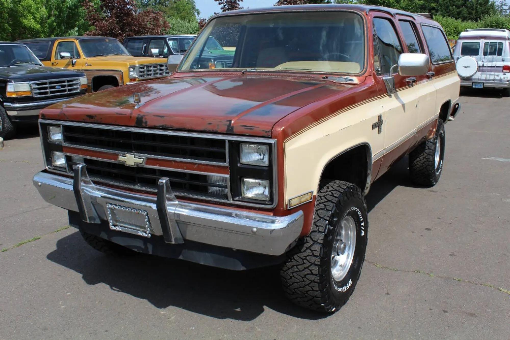  Chevrolet Suburban