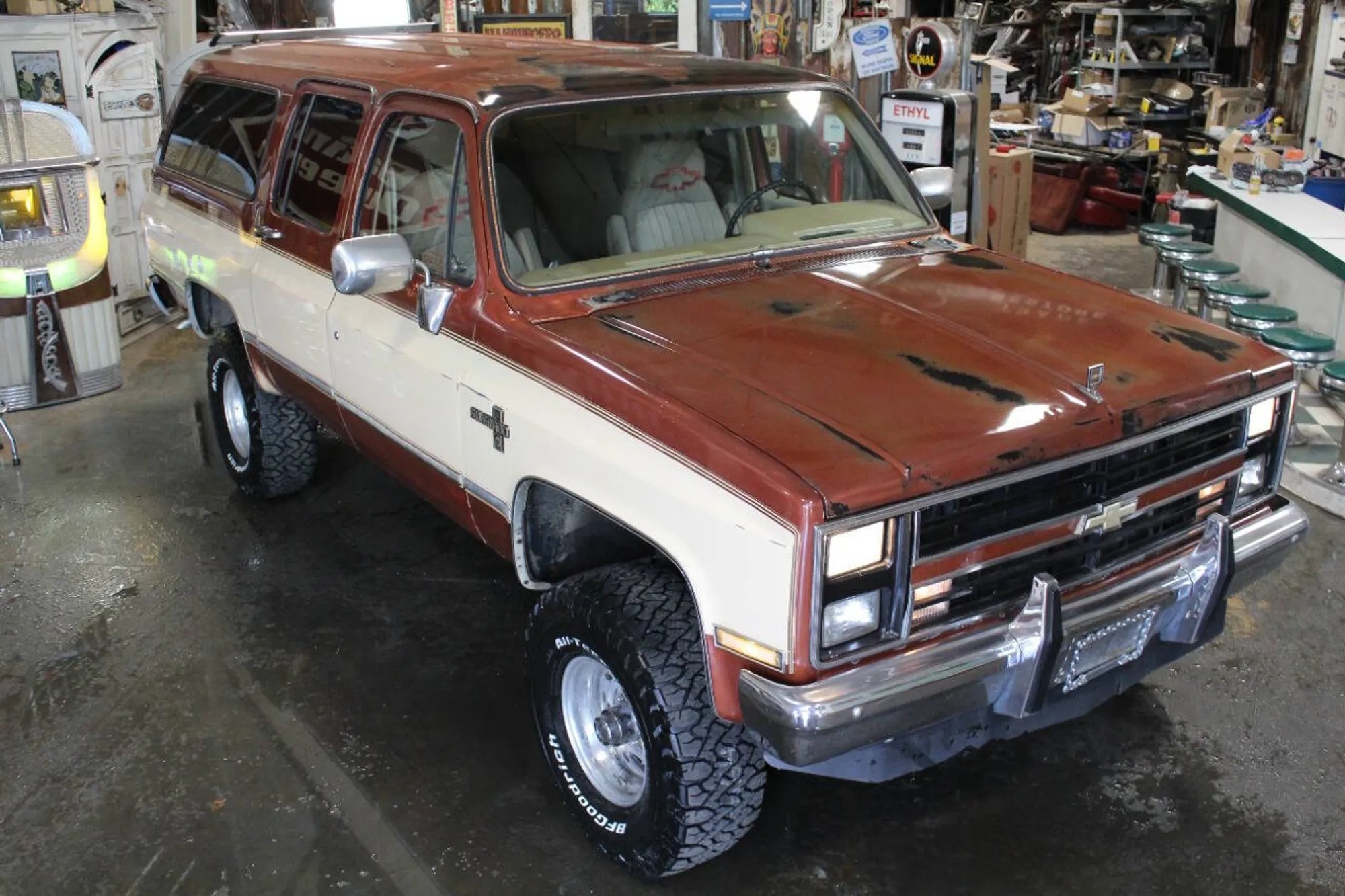 1986 Chevrolet Suburban K10