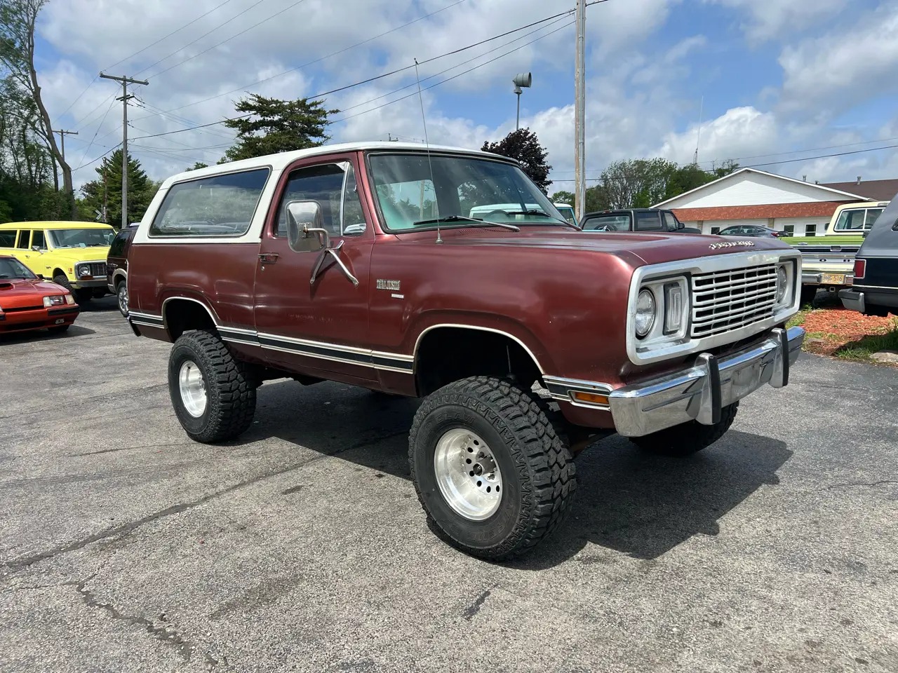 1977 Plymouth Trail Duster Sport - 4
