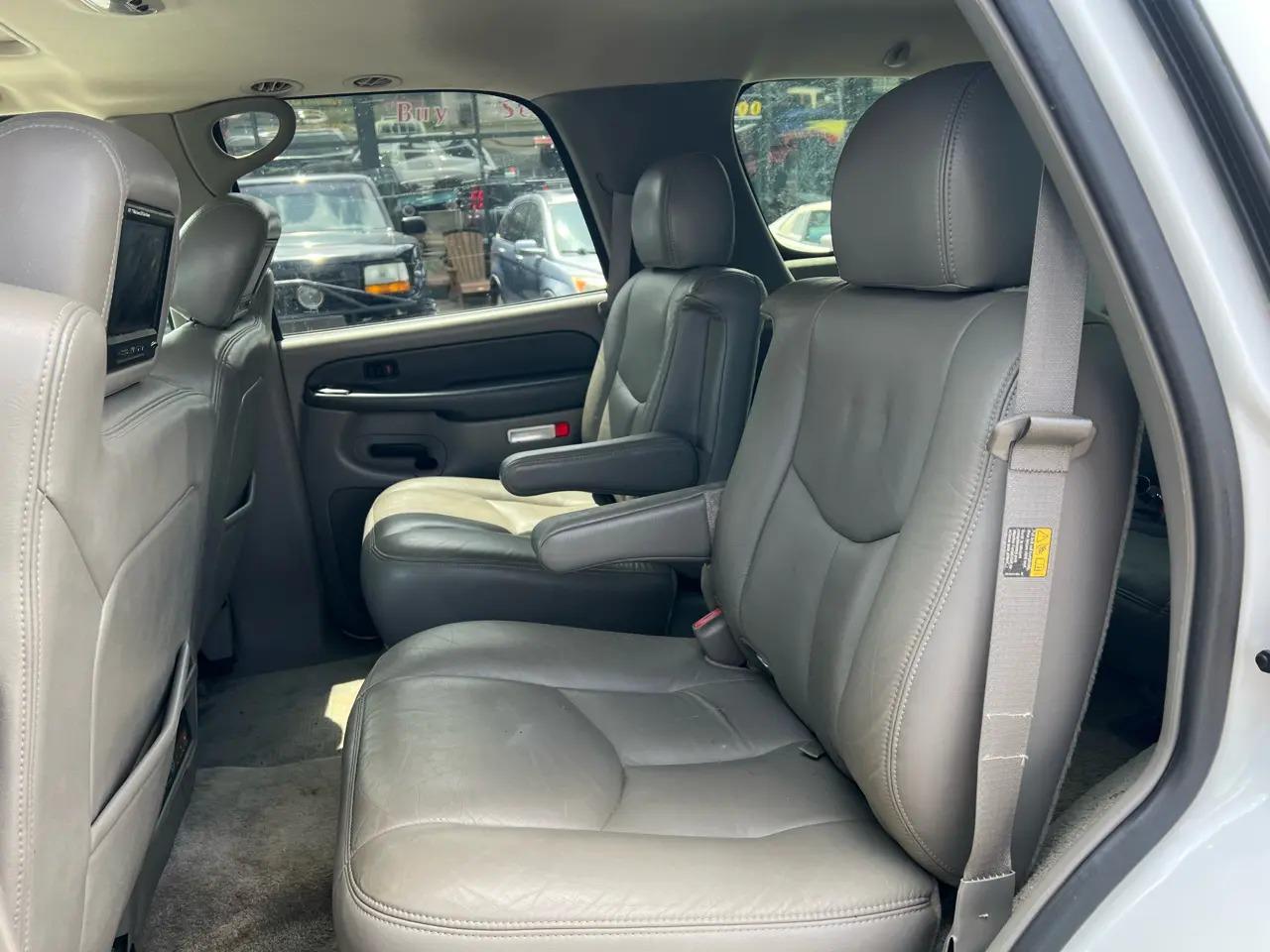 2003 GMC Yukon SLT