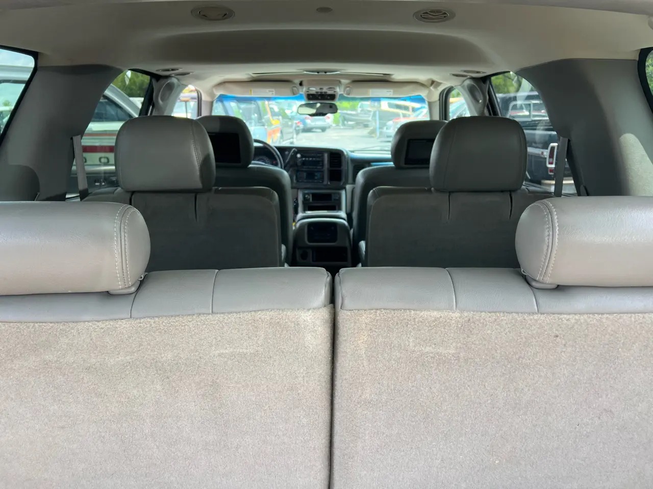 2003 GMC Yukon SLT