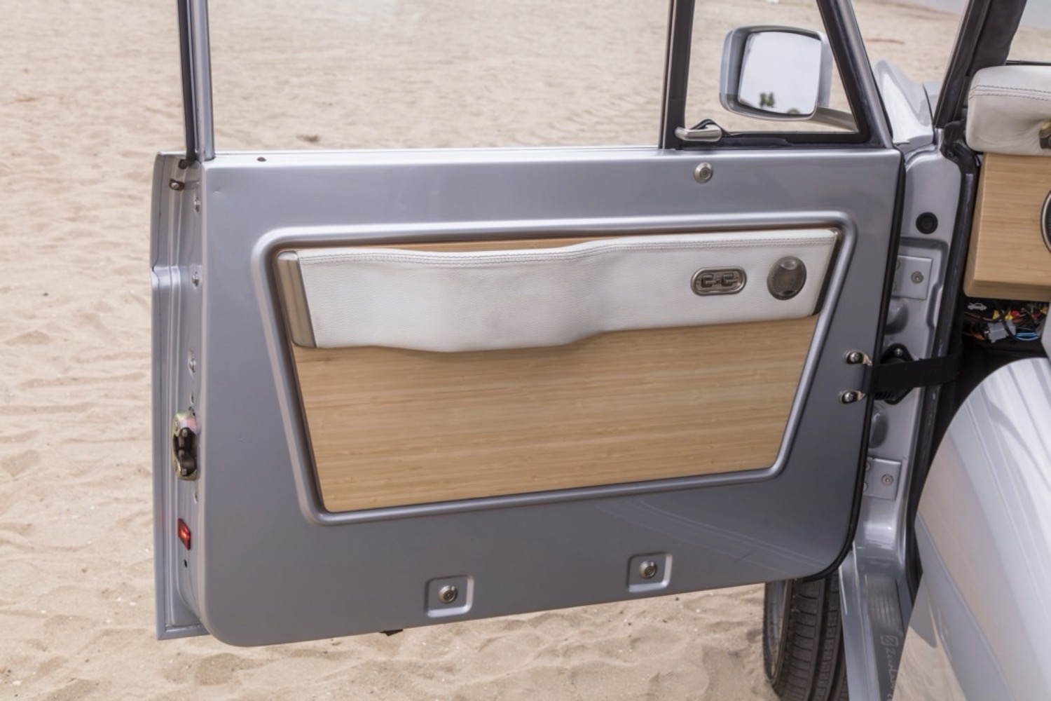 1972 Ford Bronco Zero Labs DEV001 Electric Vehicle