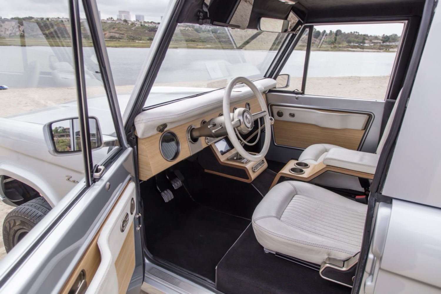 1972 Ford Bronco Zero Labs DEV001 Electric Vehicle