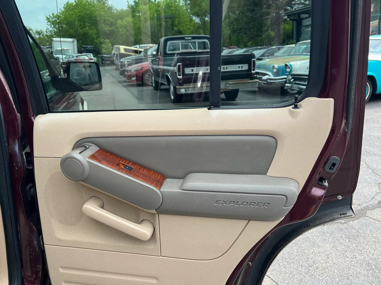 2006 Ford Explorer Eddie Bauer