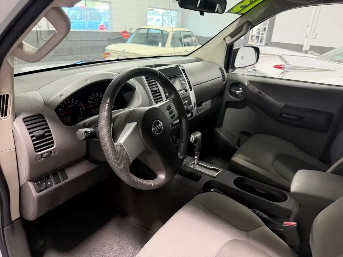 2013 Nissan Xterra S